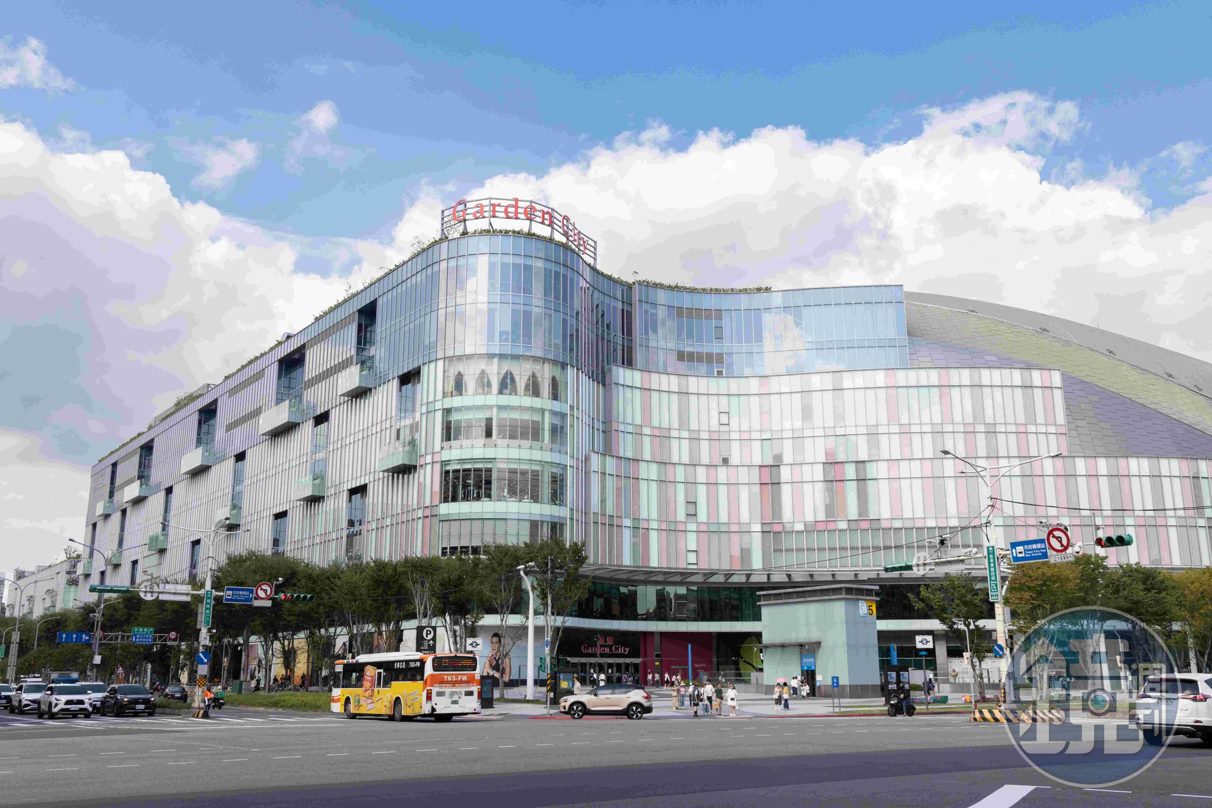 「遠東Garden City」的營業面積廣達3.6萬坪,匯聚超過150個餐飲品牌。