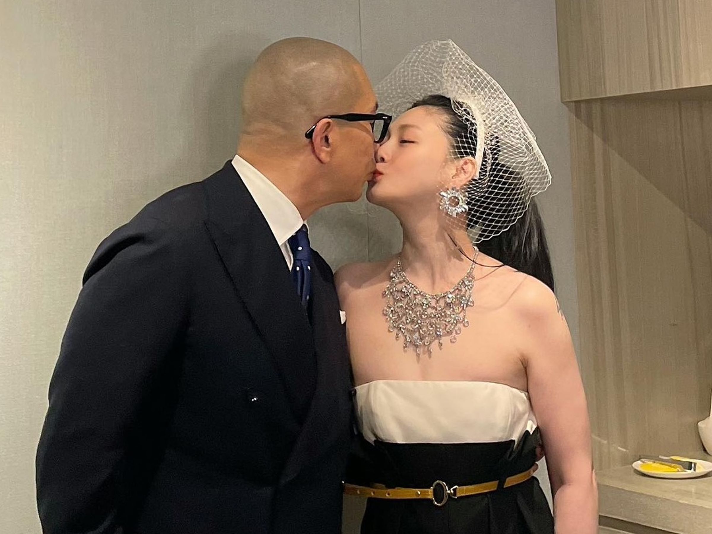 大S在日本驟逝,明8日是她與具俊曄結婚3週年也是頭七,令網友相當不捨。(翻攝自大S臉書)