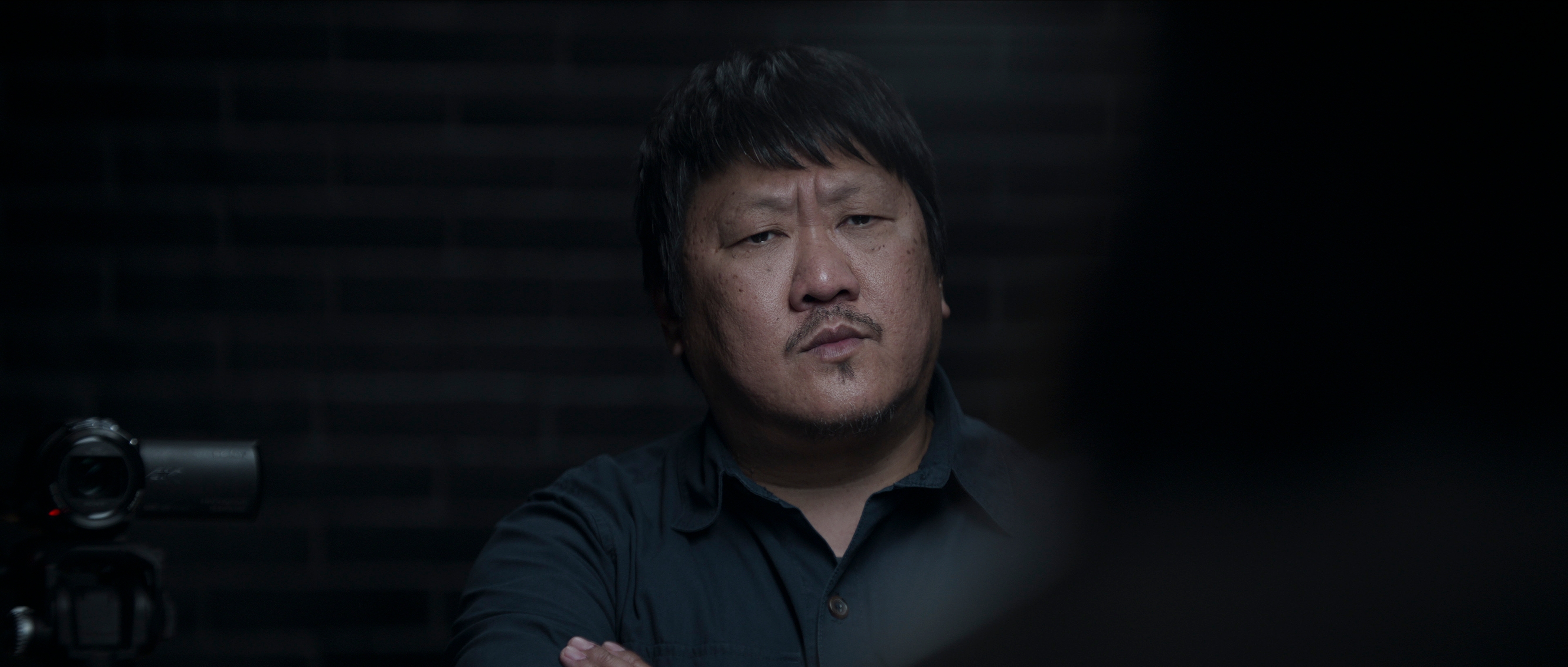 警探大史則負責保護索爾。（Netflix提供）