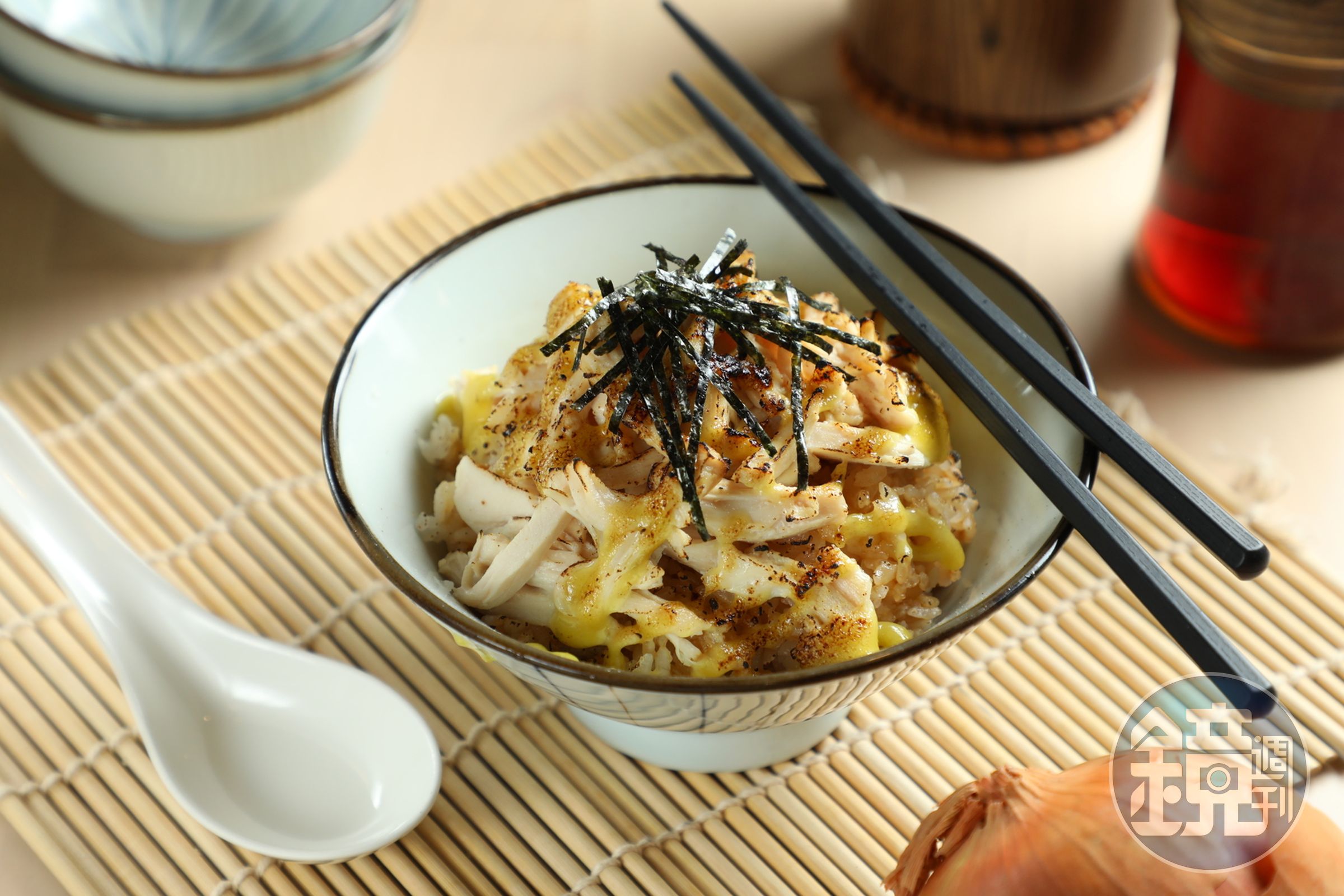 「舒服雞肉飯」則是完全顛覆對雞肉飯的想像。（60元／份）