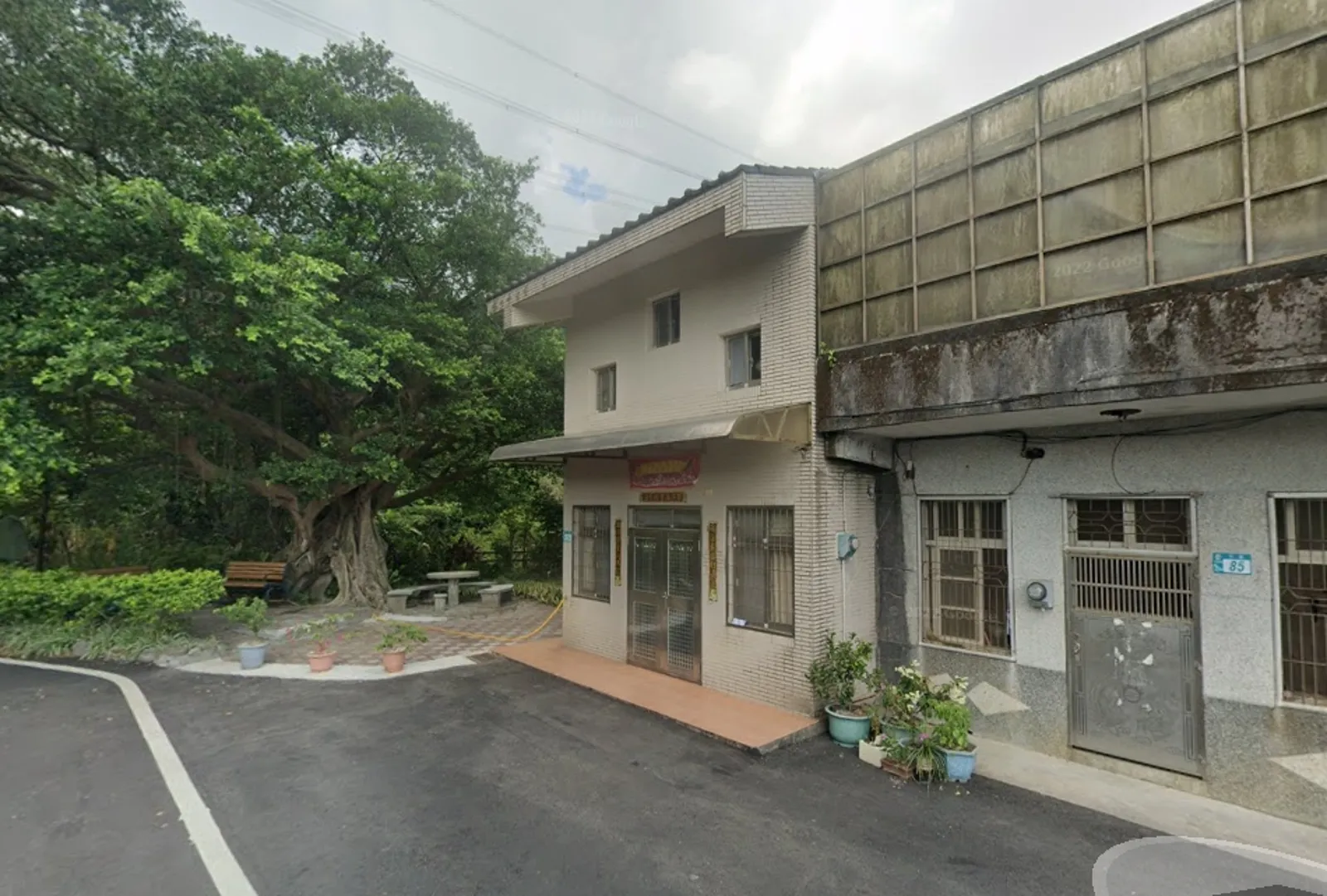 賴清德在萬里老家的2層樓建物意外成為選戰話題。（翻攝自Google Maps）