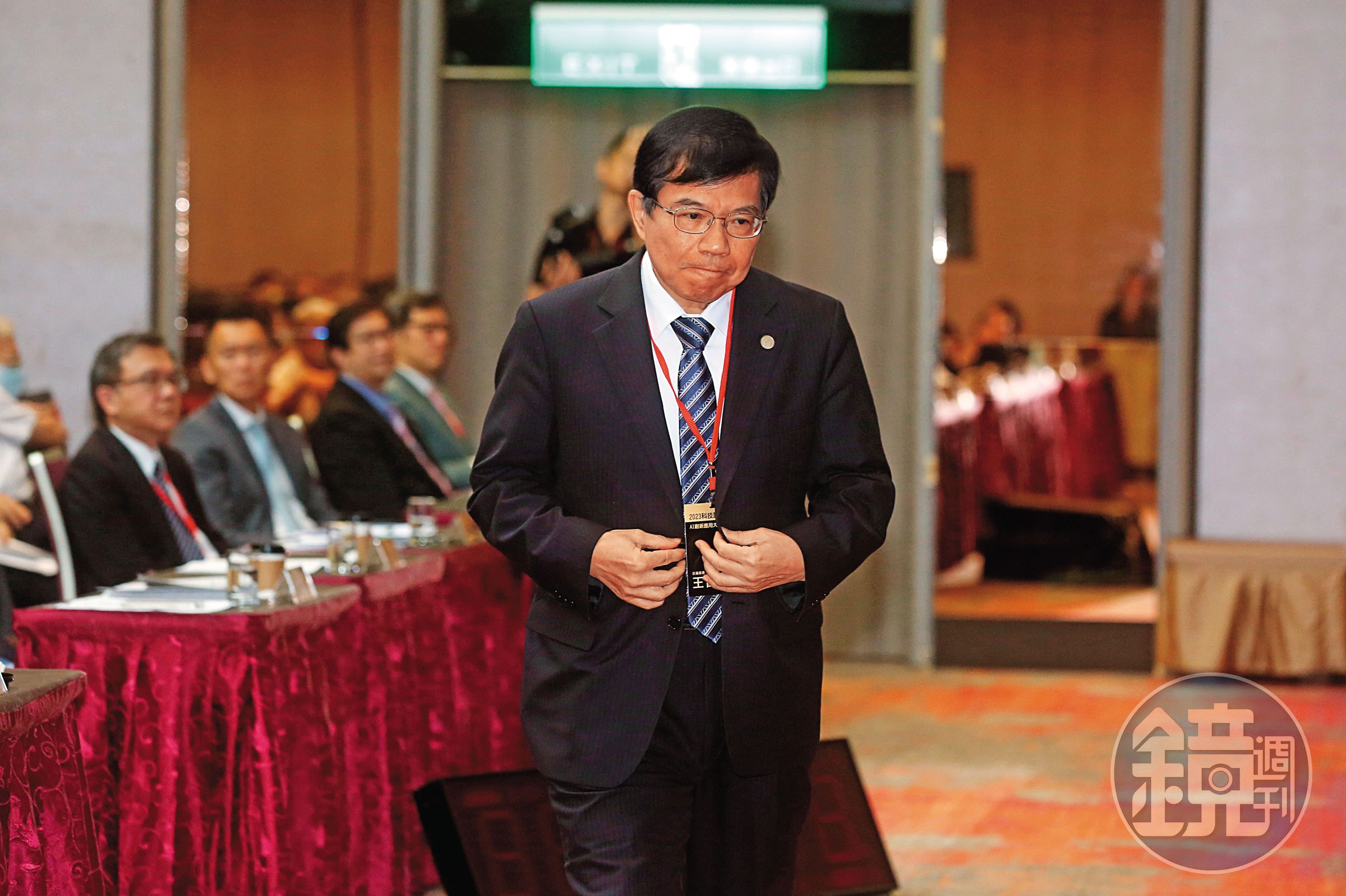 綠營選後檢討點名四部會,賴清德還曾私下直指對唐鳳處理假訊息等表現不滿意。圖為交通部長王國材。