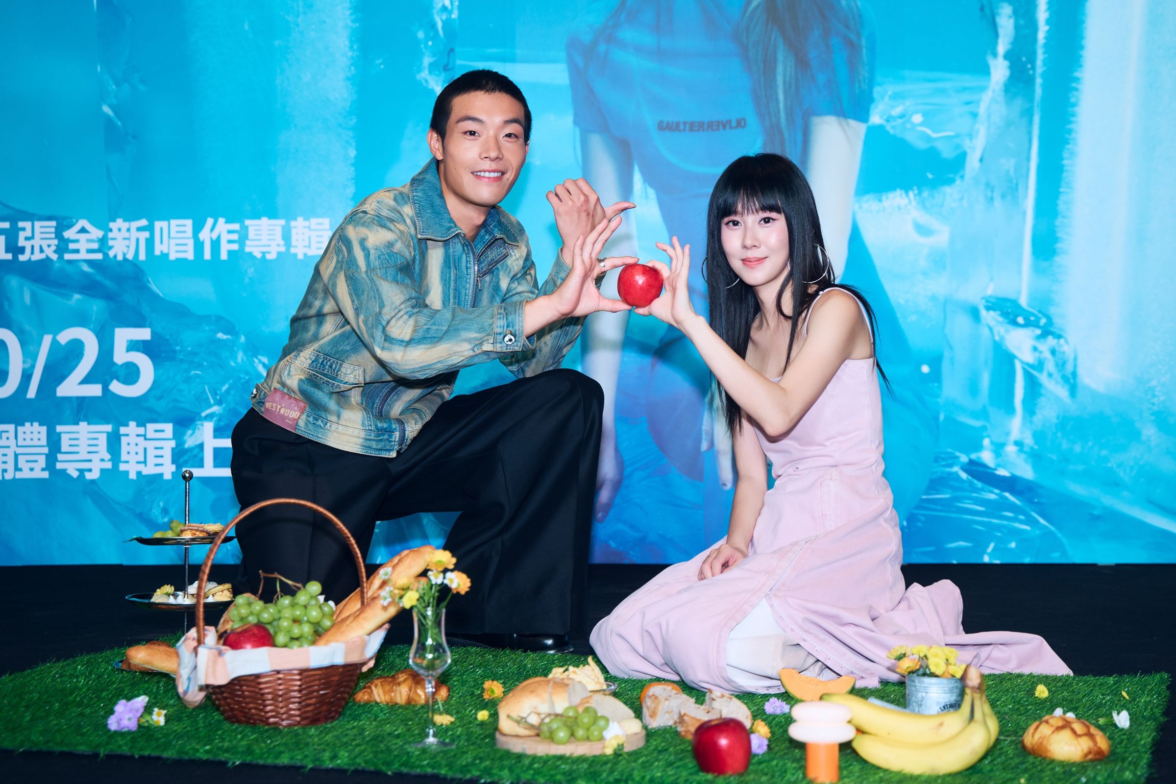 白安新專輯《星期八》記者會，甫入圍本屆金馬獎最佳新演員的牧森驚喜現身。（相信音樂提供）