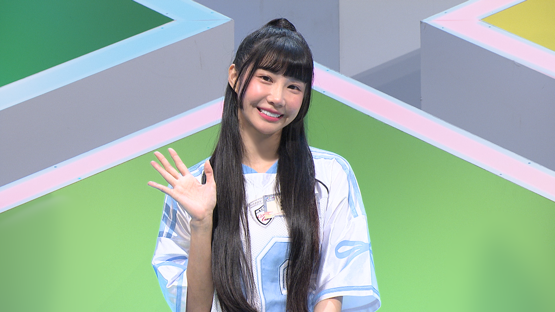 筠熹上節目分享公眾人物被誤解經驗。（公視提供）