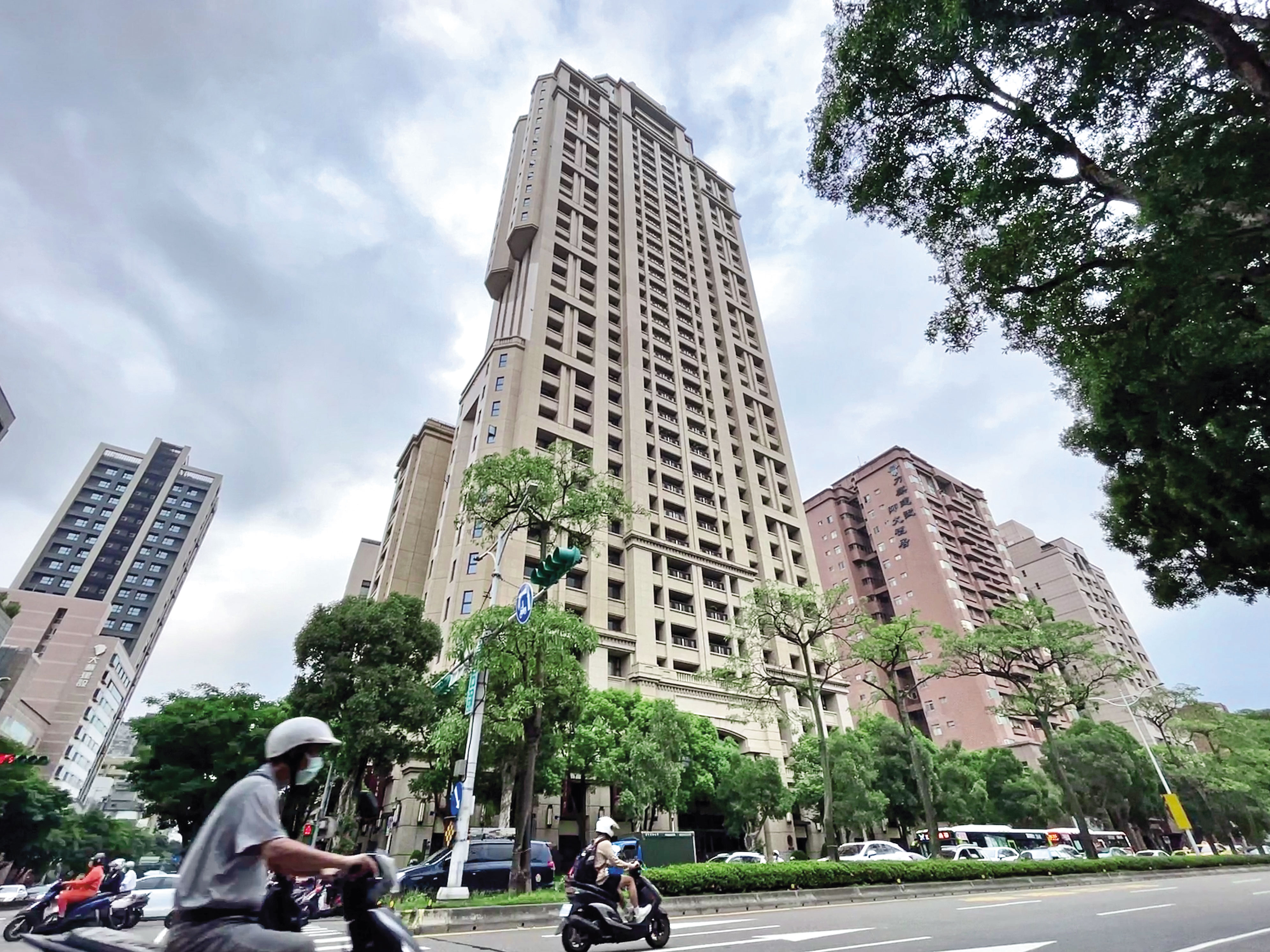 太子集團在北市和平大苑（圖）購入11戶豪宅，北檢已全數查扣，將進行拍賣。