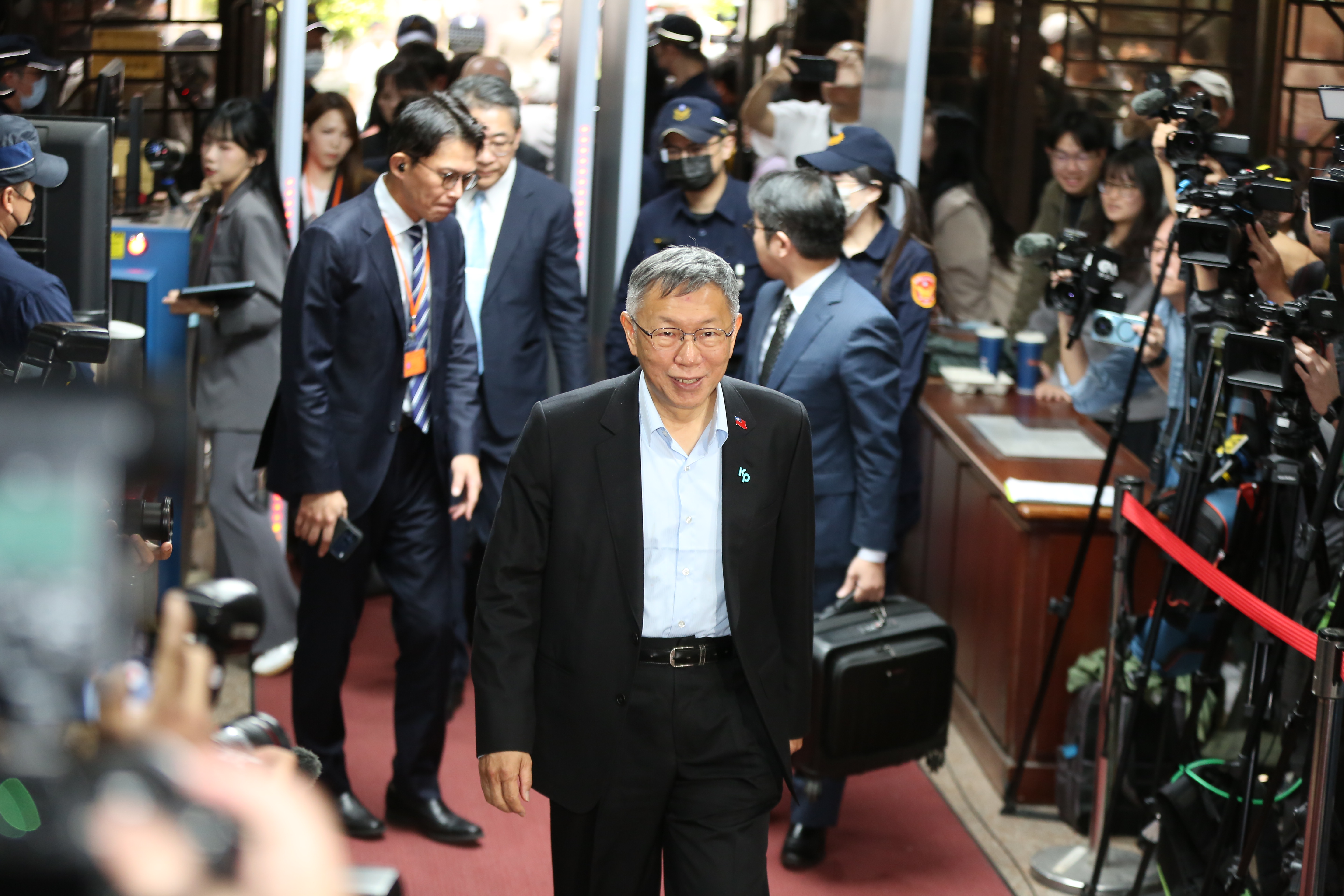 資深媒體人周玉蔻於臉書發文直言「柯文哲2028年總統候選人資格沒了」。(鏡報姜永年)