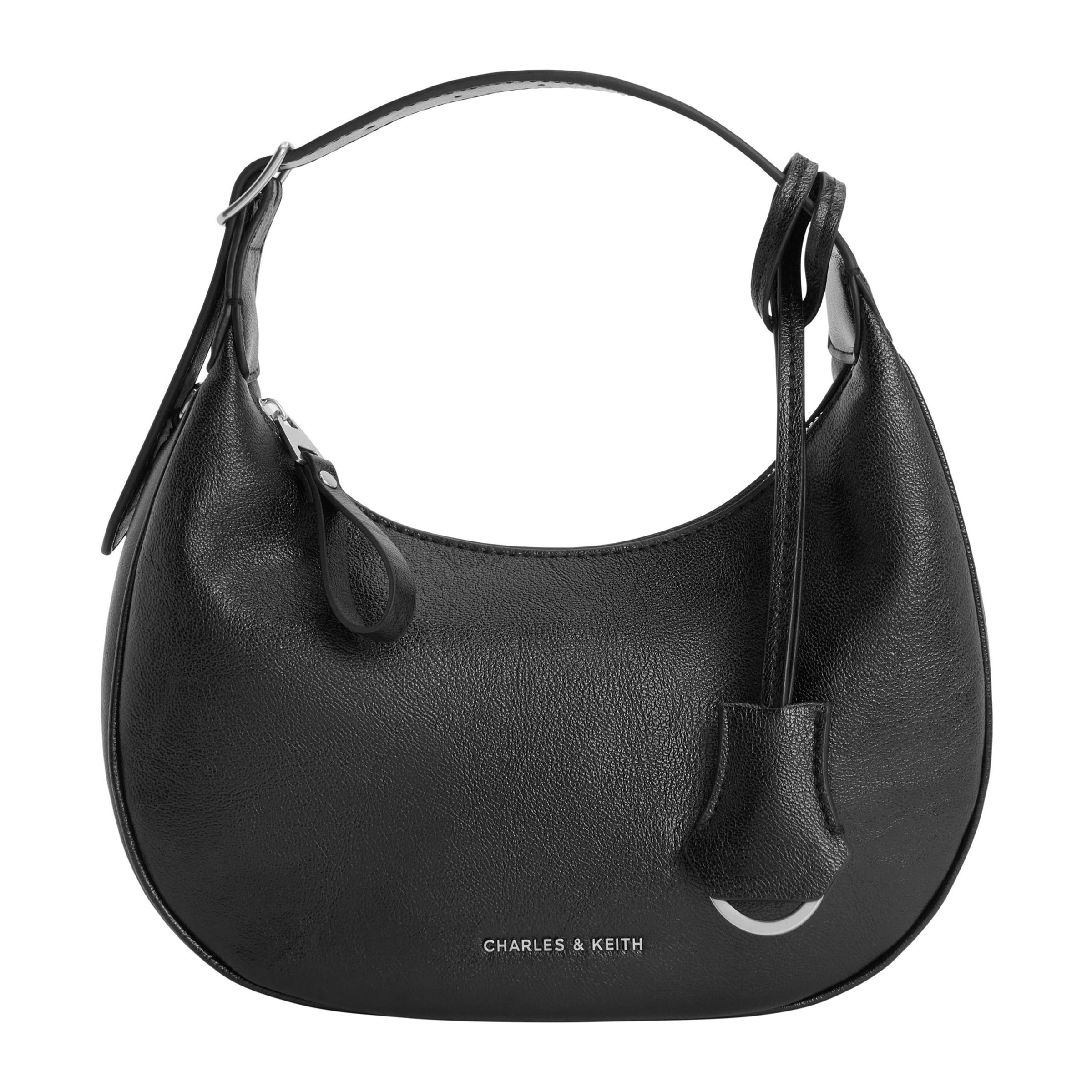 Vega小型流浪包。NT$2,190（CHARLES & KEITH提供）