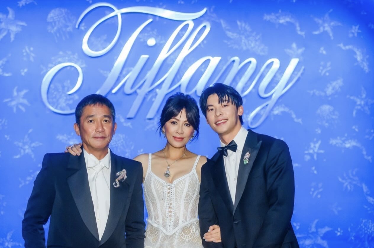 許光漢在限時動態上曬出和梁朝偉、劉嘉玲的合照。（圖／翻攝自許光漢IG）