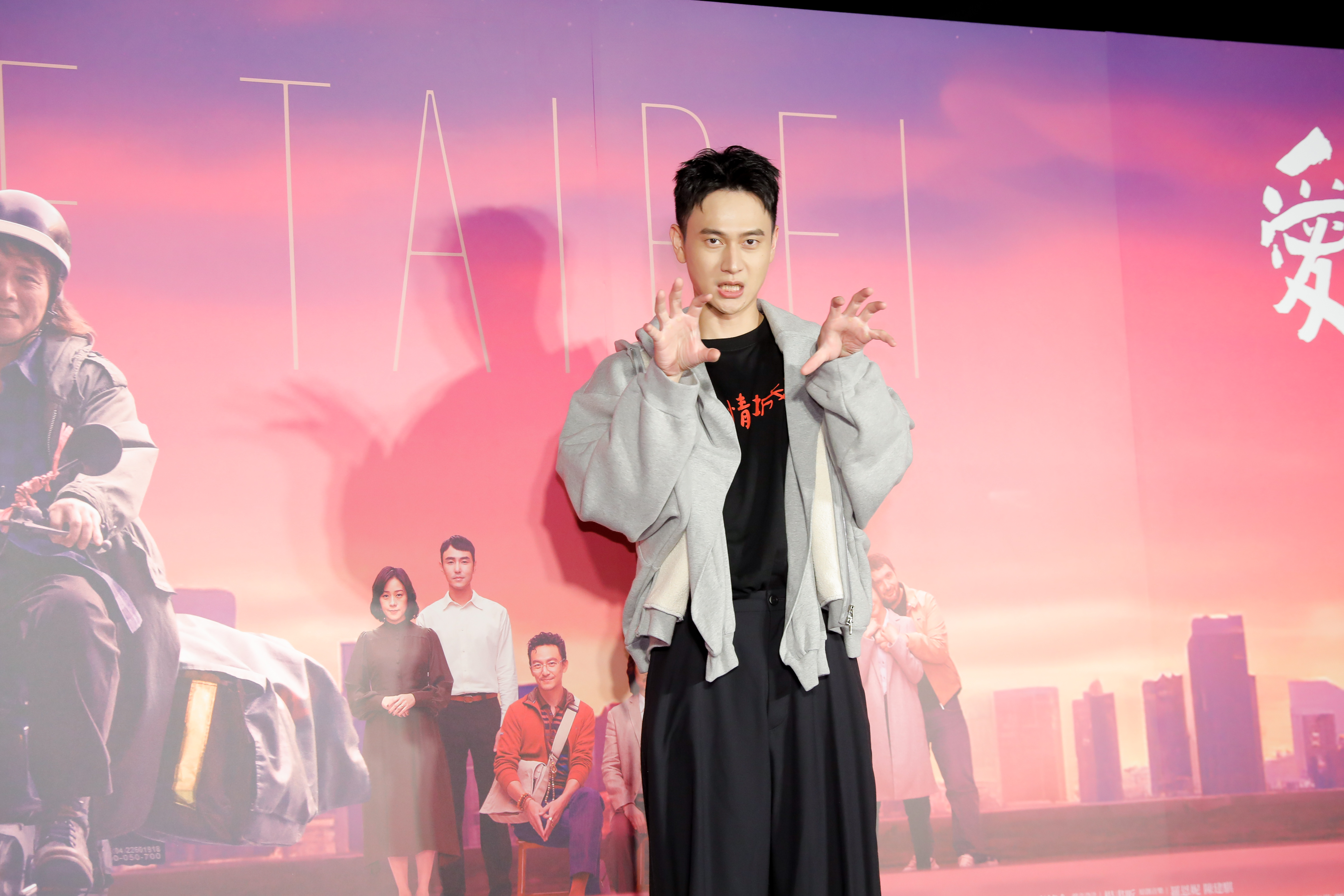 劉冠廷升格新手爸後第一次正式面對媒體，坦言現在還在摸索有小孩的生活。