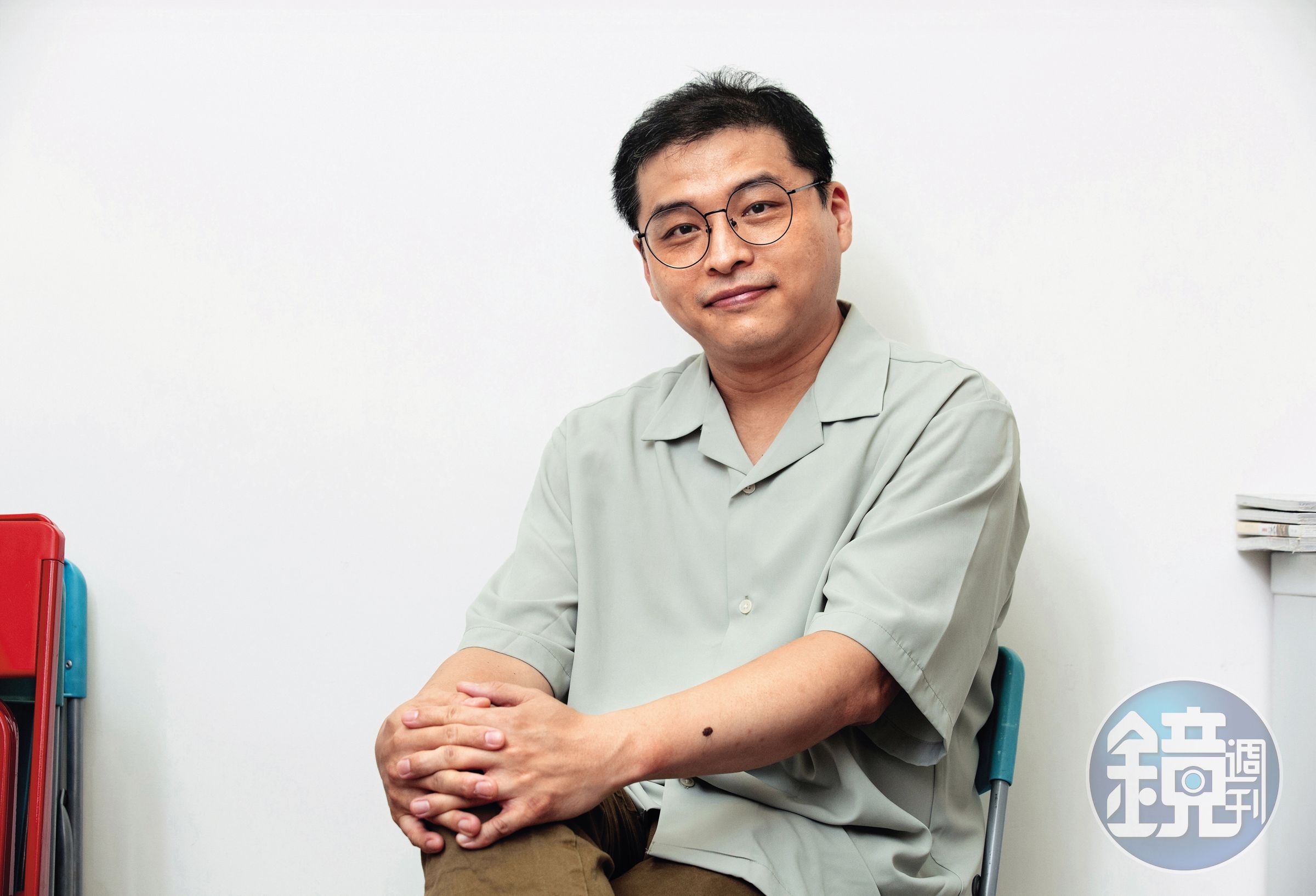 簡嘉誠多年前開始構思創作懸疑推理漫畫,最後選定以台漫較少描寫的法醫為主角。