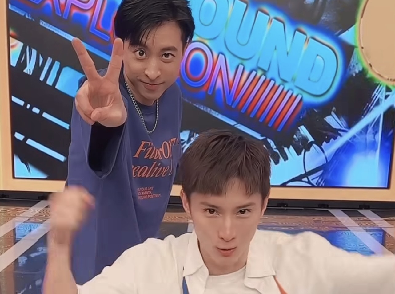 阿本、小祿重聚錄節目,甚至還跳了當年的開場舞。(翻攝自阿本IG)