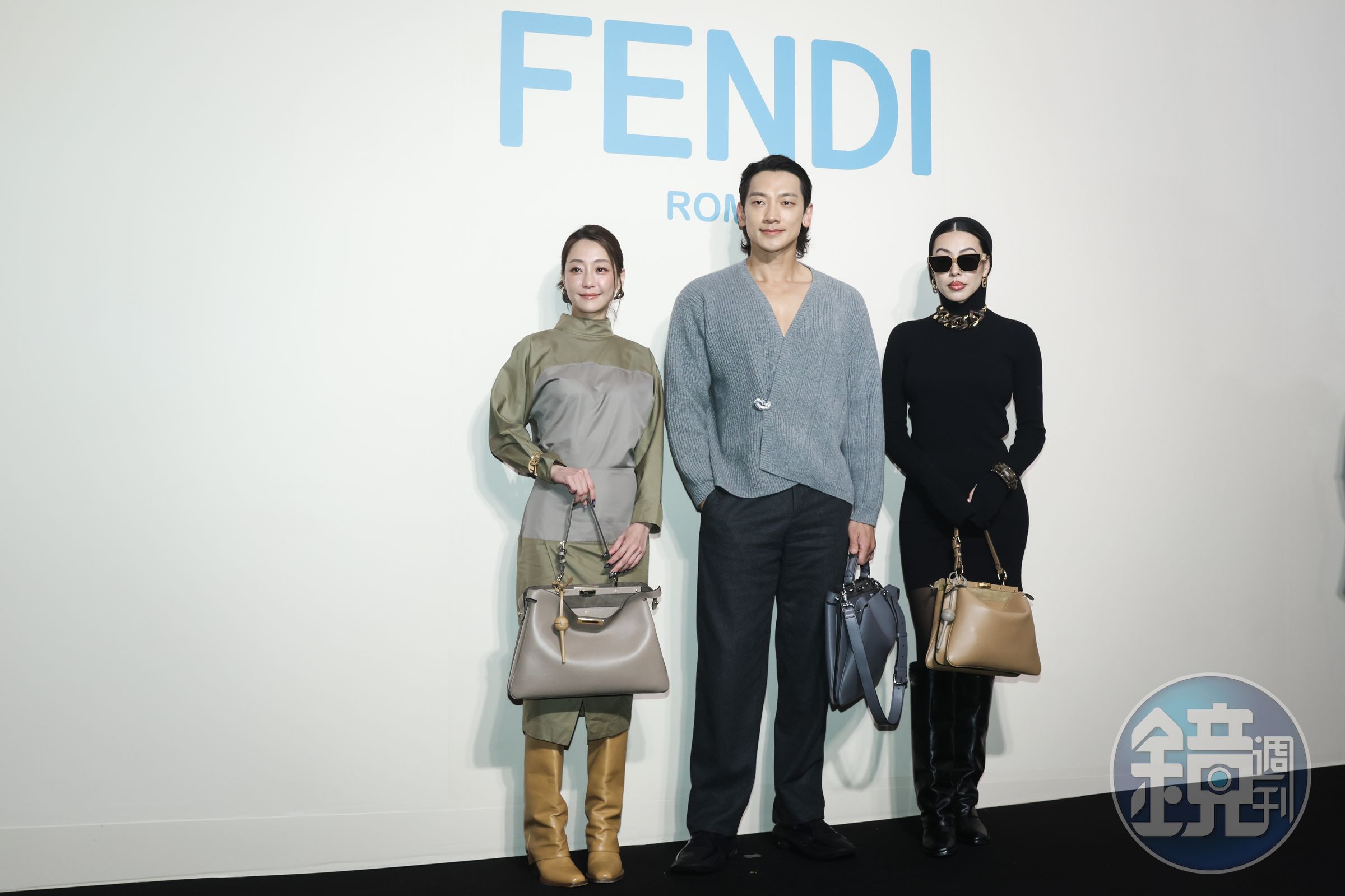 謝欣穎(左)與蔡詩芸(右)在FENDI活動現場跟Rain同台合影。