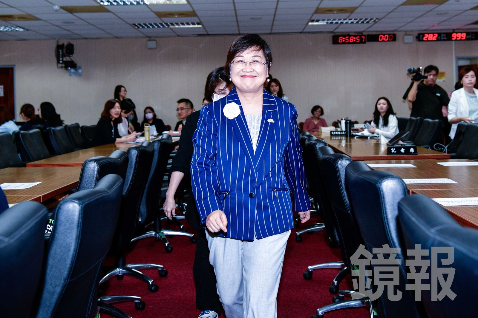 徐佳青被控濫用公務資源!外交部稱「需照顧孩子」 Cheap揶揄:以為她兒子剛滿14天