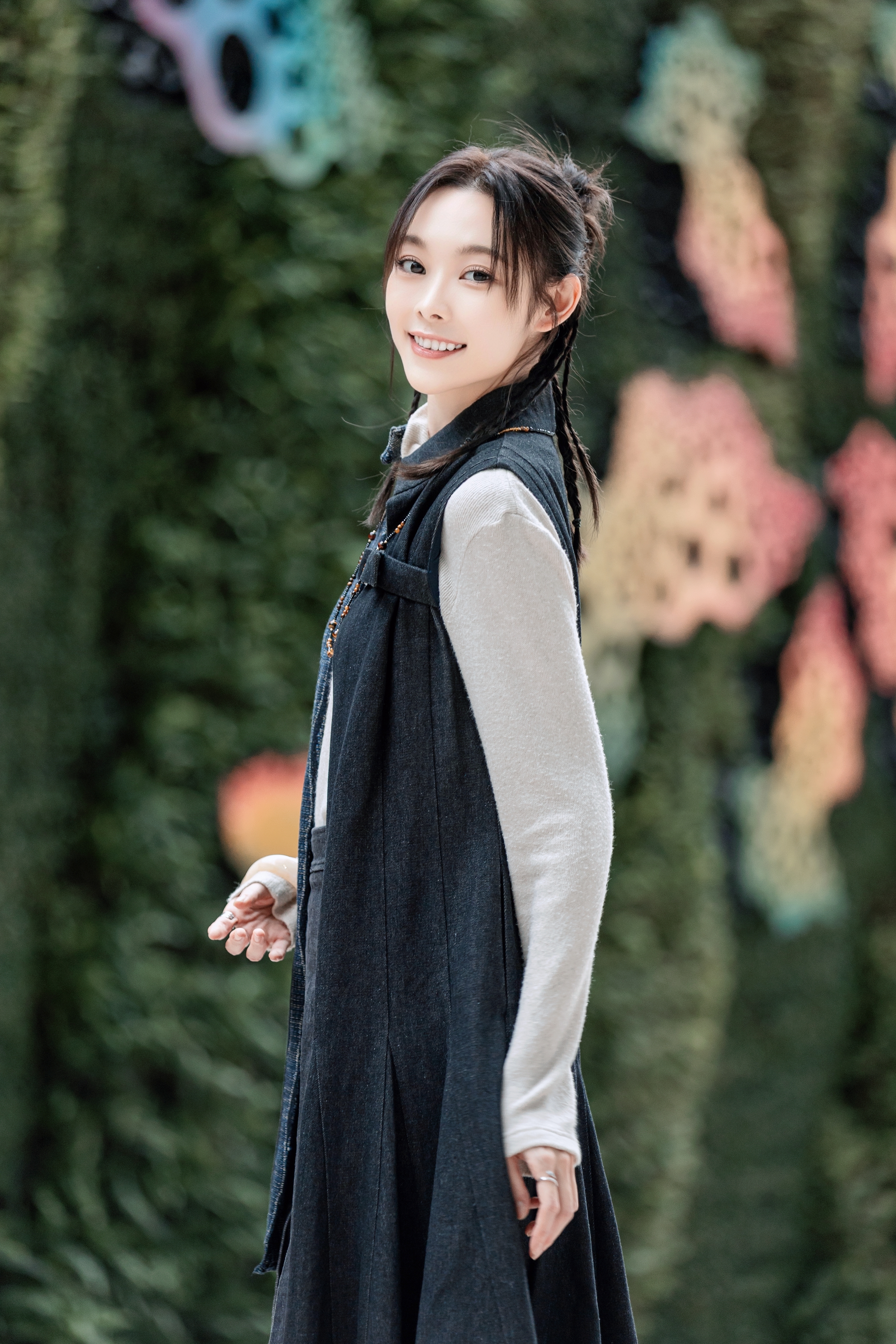 與徐欣羨自《骨妹》已是2度合作,導演憑著對劉漪琳的熟稔,精準抓到她的特質,邀請她飾演對自己性向啟蒙的學姐一角。(綺影提供)