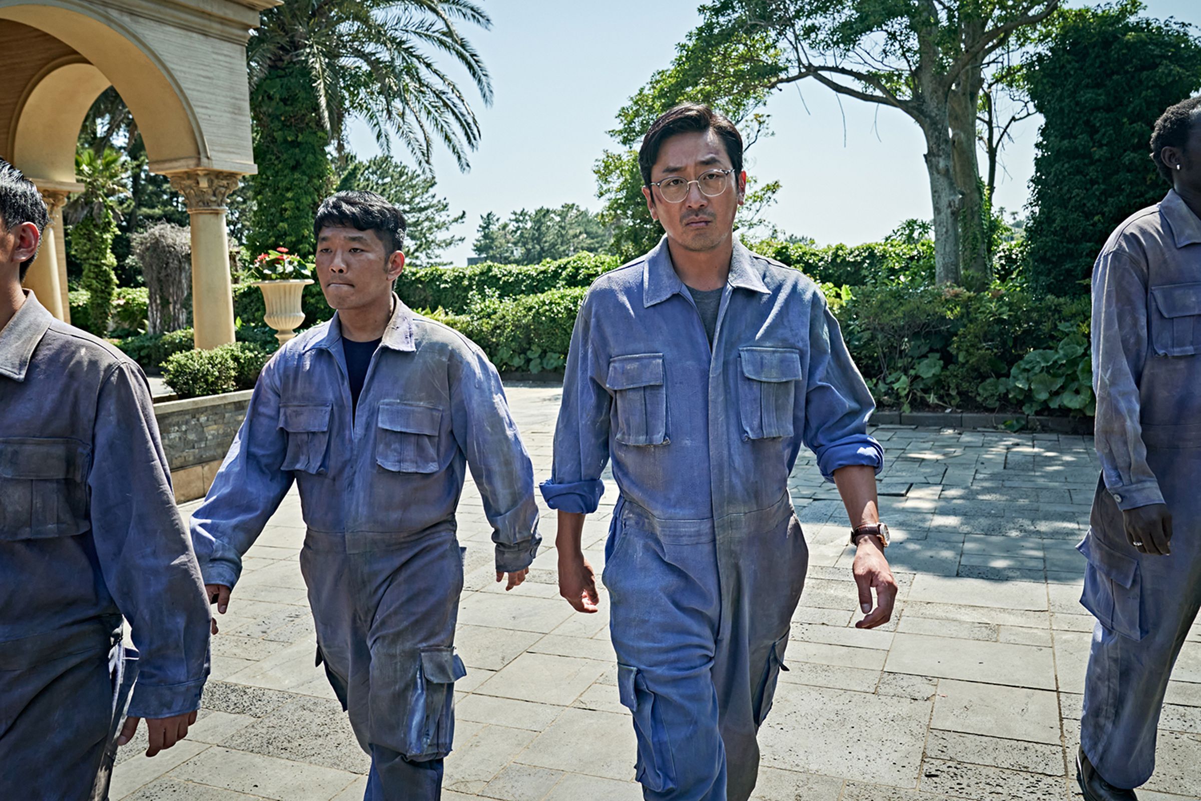因為太愛走路,河正宇被韓國演藝圈封為「走路教主」。(資料庫)