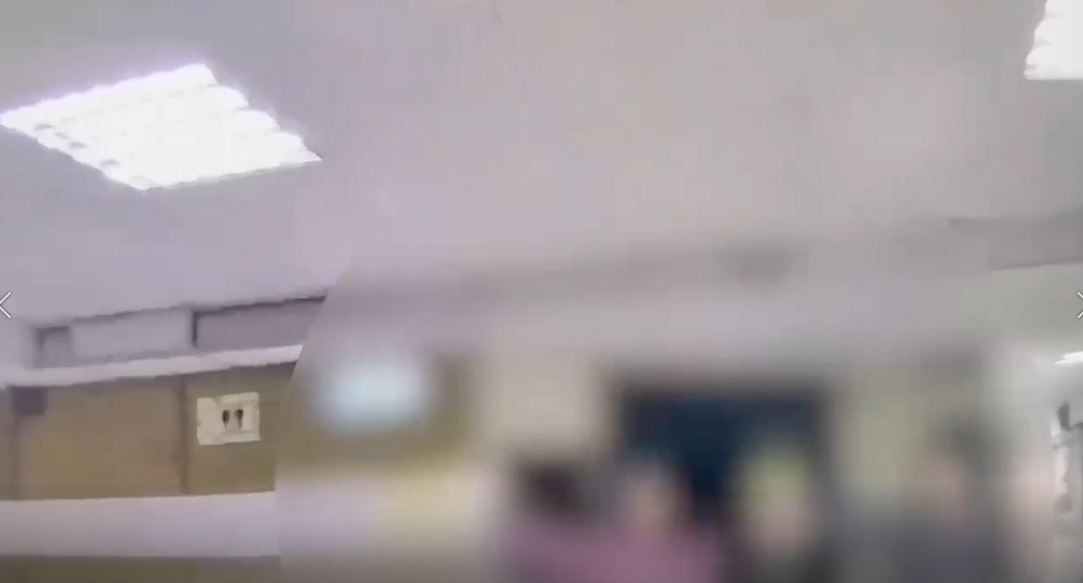 台北商辦驚見偷拍惡狼。 （警方提供）