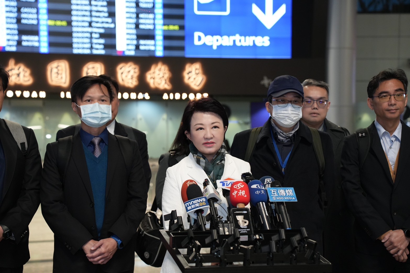 台中市長盧秀燕今（24）日上午率團前往日本，展開為期6天的參訪「城市外交」。（台中市政府提供）