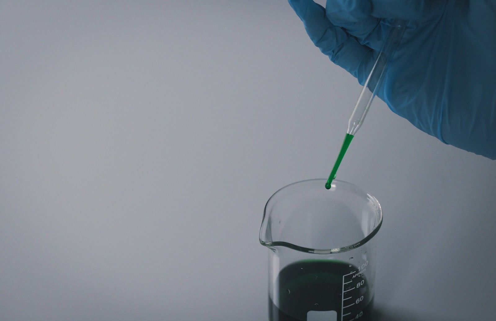 日本實驗室悲劇!校園停電「搬乾冰降溫」 研究生未被通知缺氧而死