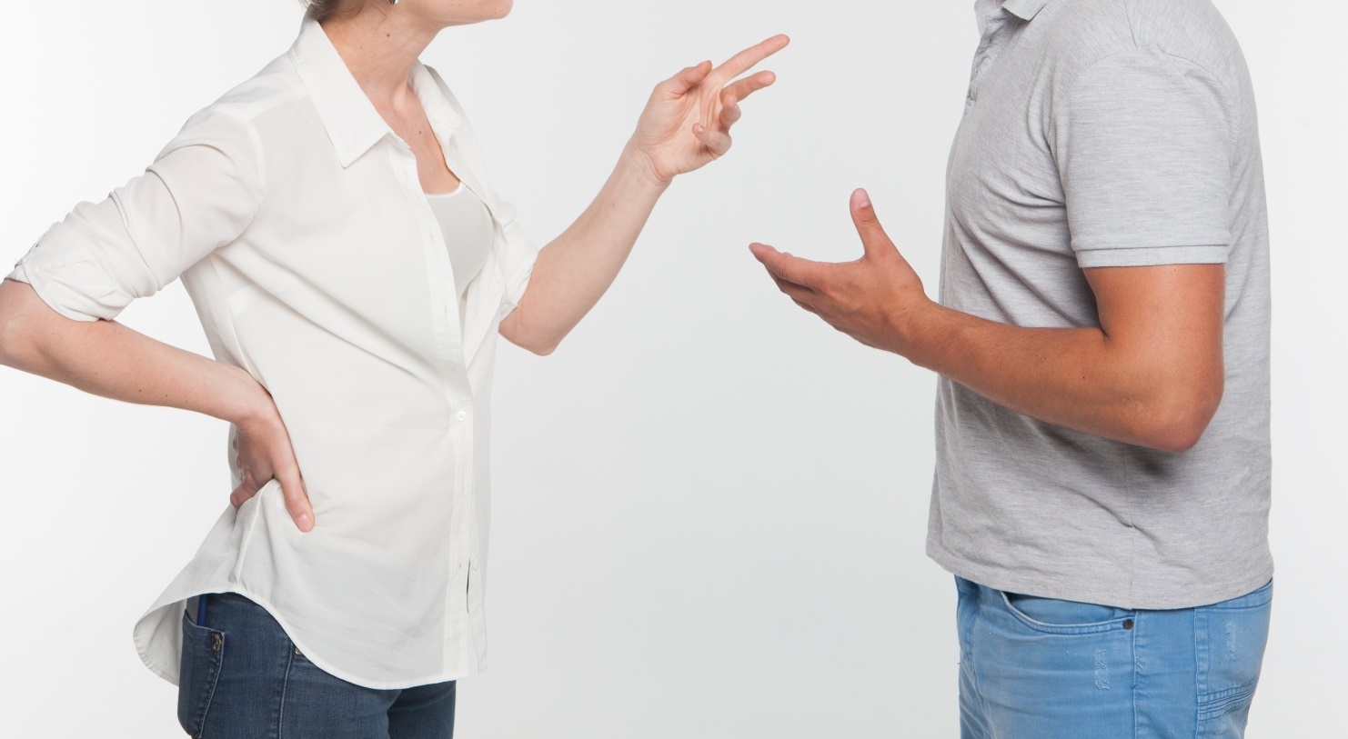 原PO在Dcard訴苦，原來是自己太白目被女友規定2年不給摸奶。（示意圖，photoAC）