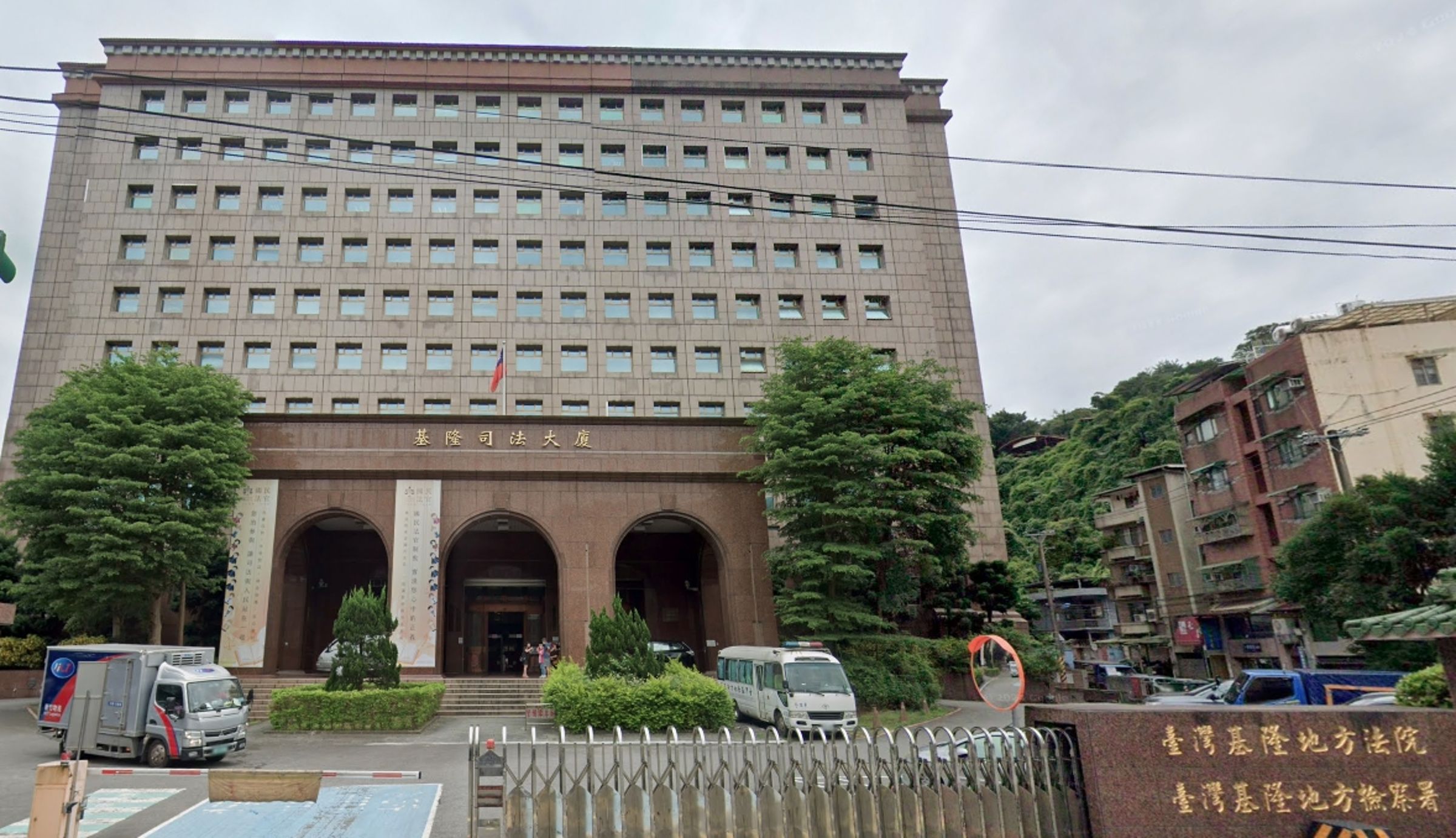 檢方近日疑似掌握新事證,昨日再次約談張淵翔,於今日凌晨向法院聲請羈押禁見。(翻攝自google maps)