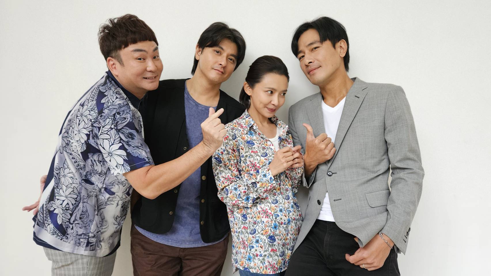 吳婉君、傅子純、洪毛、唐豐是颱風過後第一批進組拍攝的演員。(民視提供)