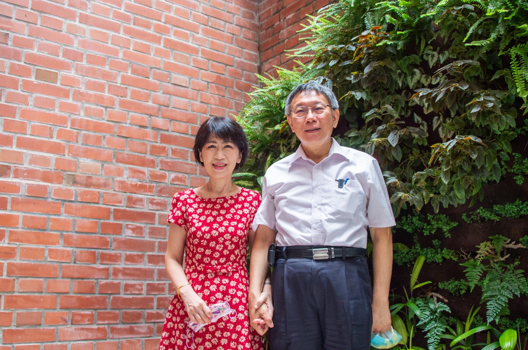 陳佩琪稍早發長文再次喊話檢察官與法官「給公平審判與待遇」，更稱自己這幾天每天都向天公磕頭跪求司法公平審判。（翻攝自臉書@陳佩琪）