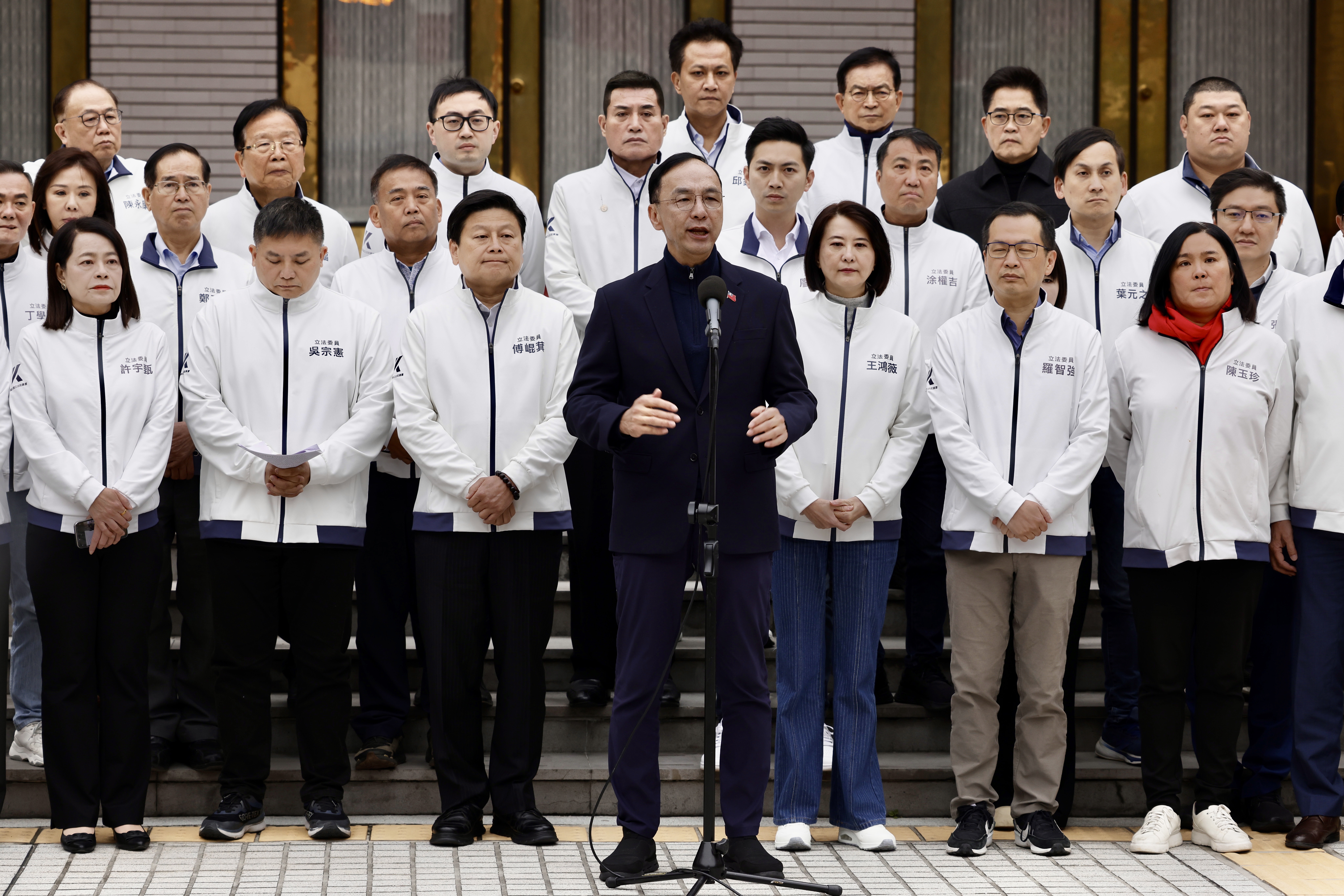 朱立倫表示，必須利用「公投」實現「更大的民主」。