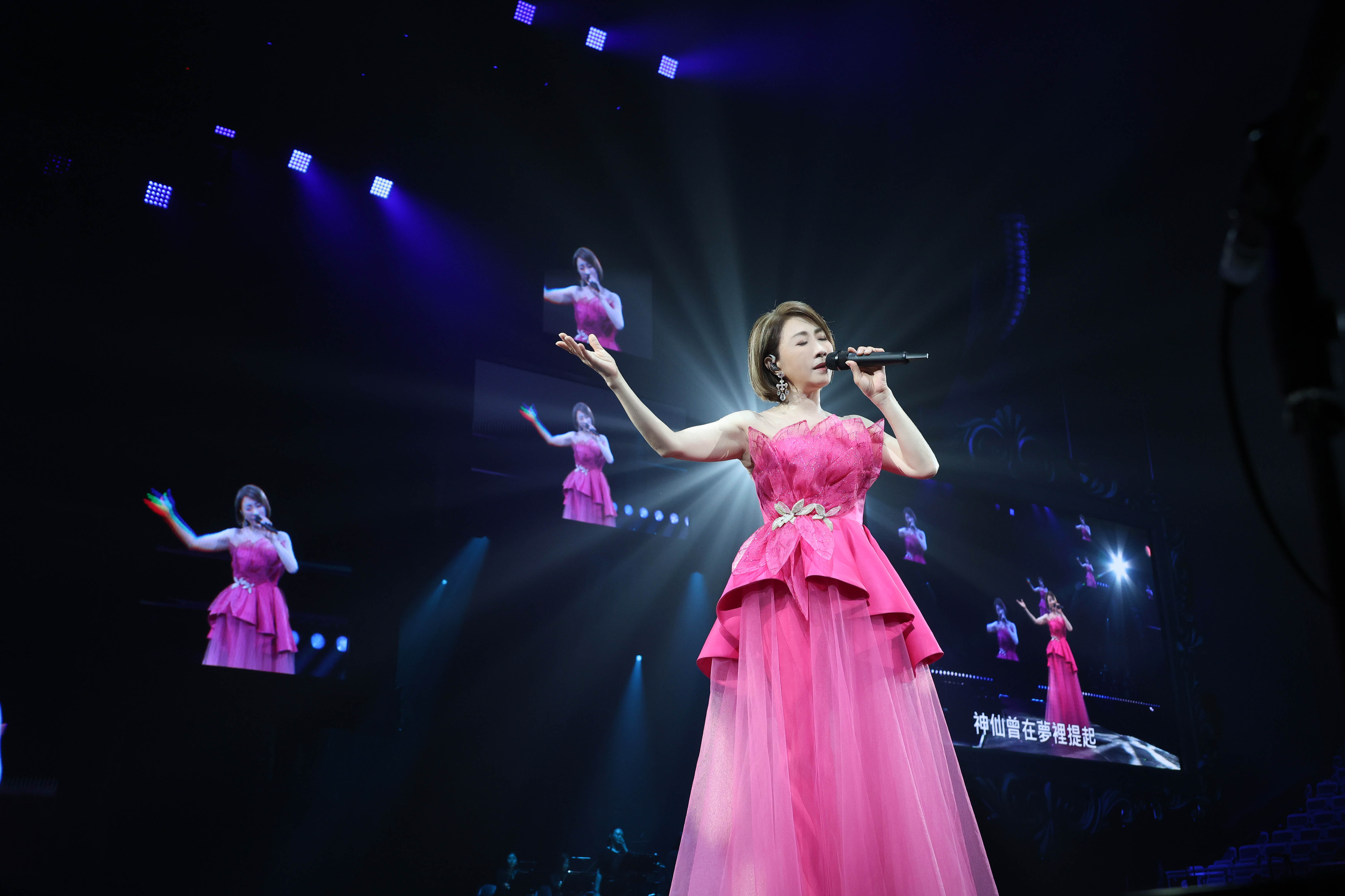 身為瓊瑤御用女歌手，李翊君帶來一系列經典瓊瑤劇歌曲。（寬宏藝術提供）