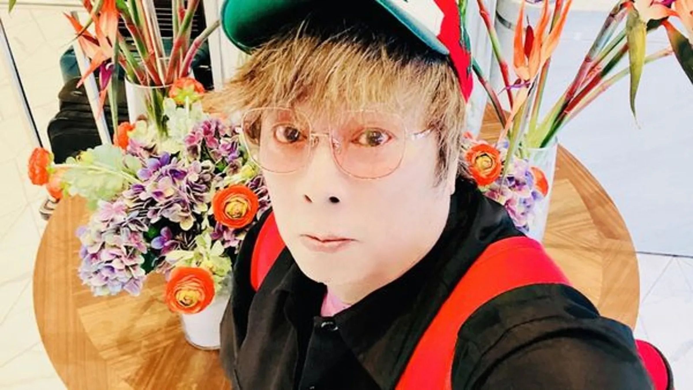 資深藝人曹西平29日驚傳猝逝於新北三重住處,享壽66歲。(翻攝自臉書)