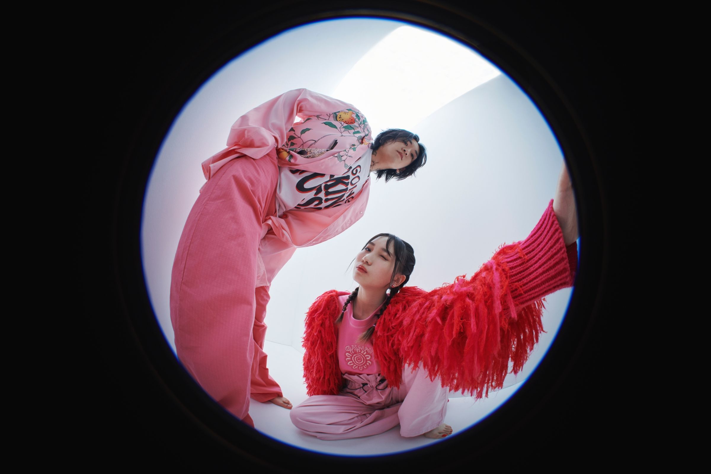 日本人氣天團YOASOBI人氣風靡全亞洲。(好玩國際文化提供)