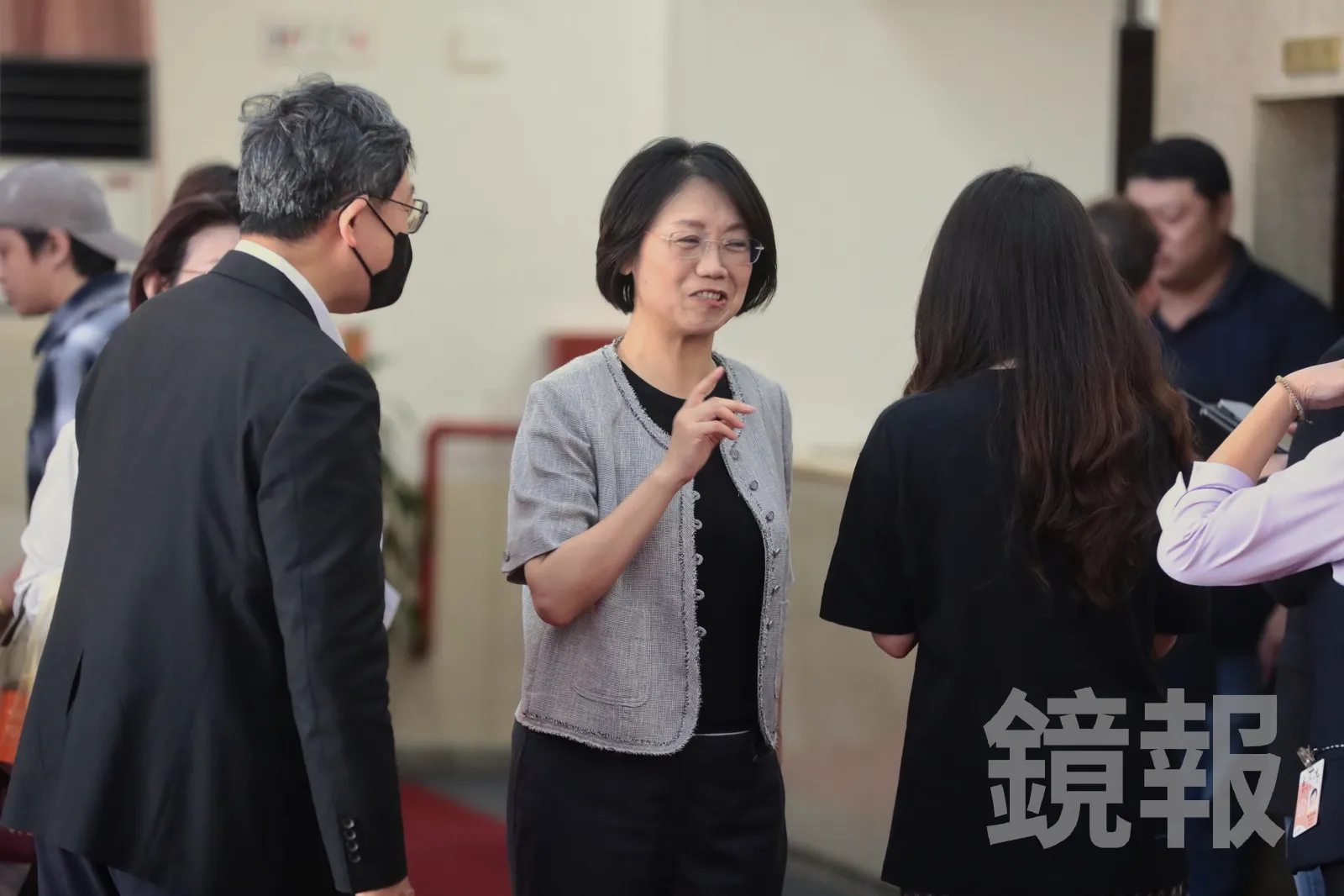 翁曉玲負評87%,律師列她「4大惡形惡狀」。(鏡報林煒凱)