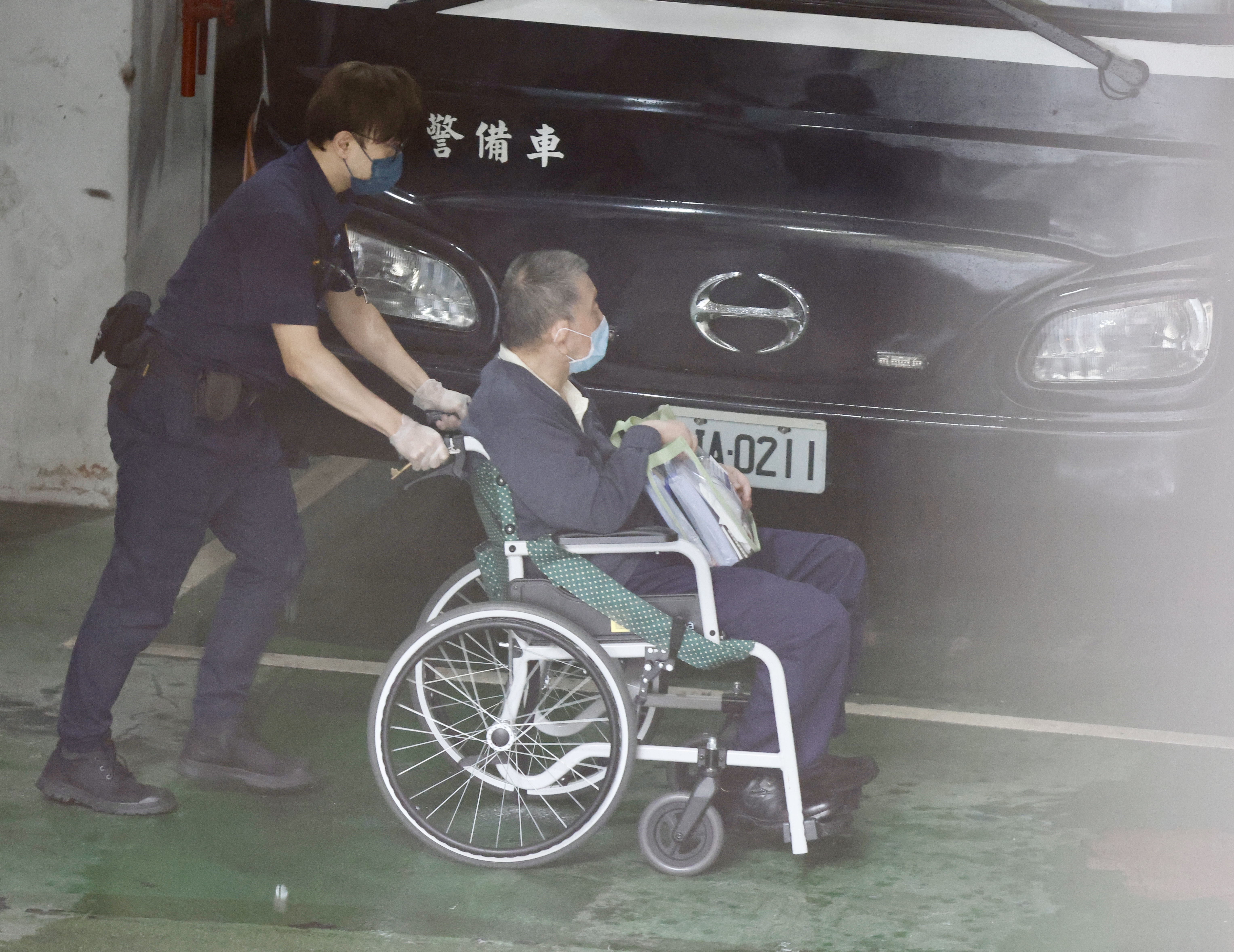 威京集團主席沈慶京以病請嚴重請求保外就醫，法院最快明（11日）裁定。