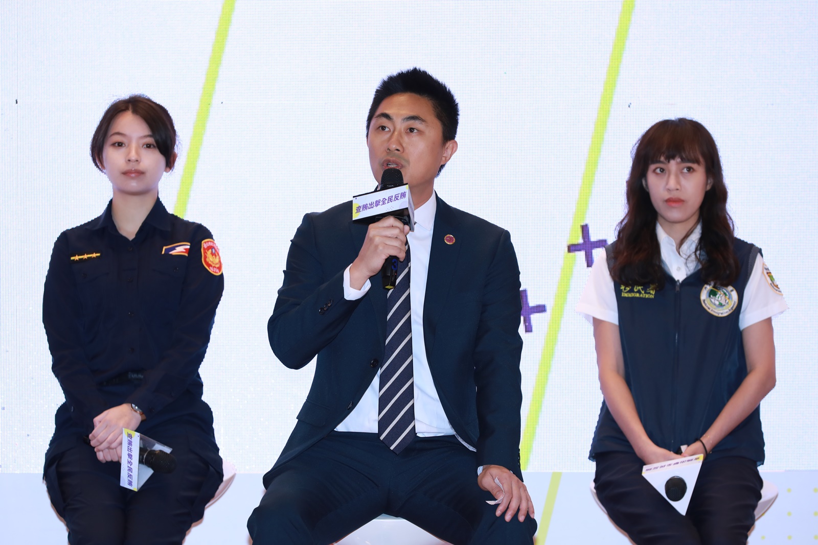 北檢主任檢察官曾揚嶺分享他先前支援馬祖查賄過程，不但假扮遊客在坑道查案，還選在燈塔密訊涉案人等，最後起訴33人。