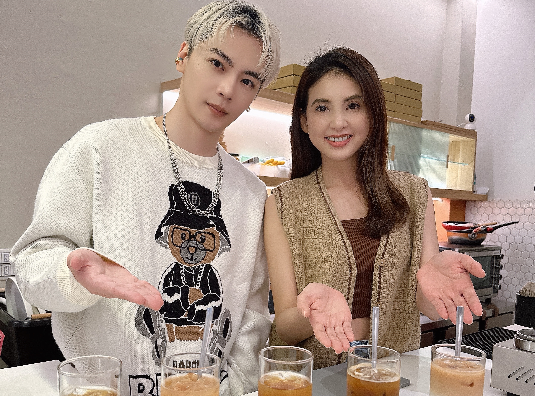 韋汝直擊古曜威生日現場，買一送一爆單嚇傻！（此拾此客提供）