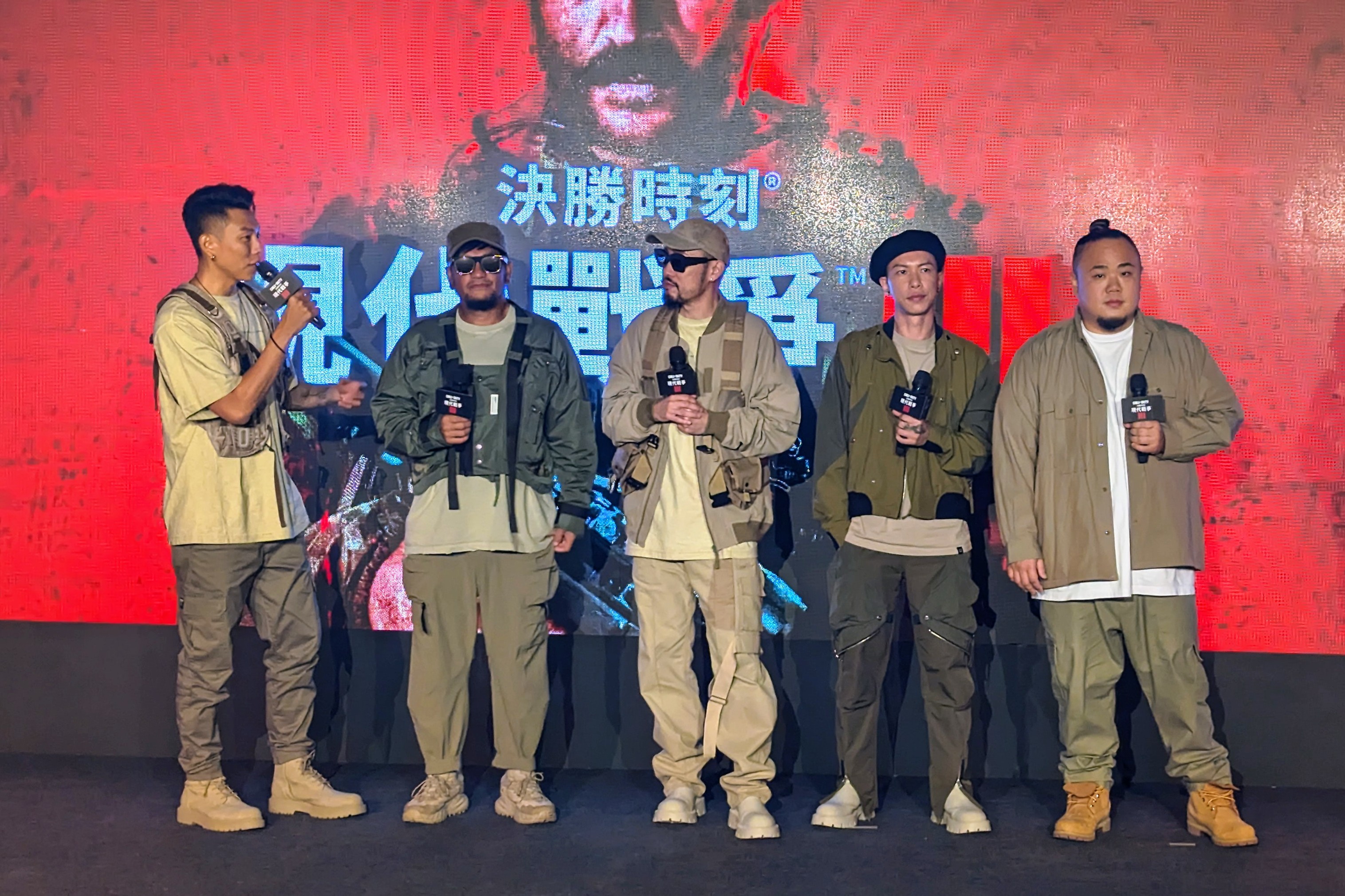 《決勝時刻》系列邀請到張震嶽、MC HotDog熱狗及頑童MJ116,睽違6年再度以「兄弟本色G.U.T.S」之姿回歸,擔任台港澳代言人。