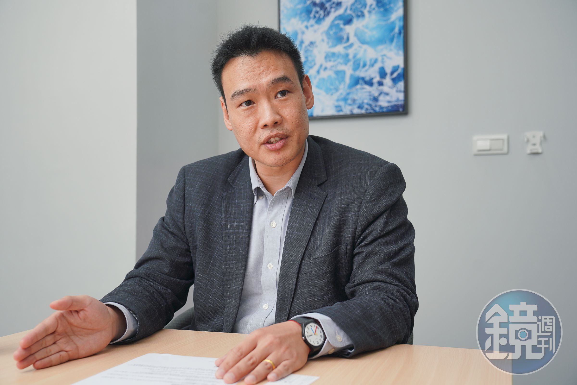 台灣伊比德羅拉總經理劉忠祐在「離岸風力發電區塊開發第二期選商作業說明會議」中呼籲,政府應考慮延後3-2選商的可能性。