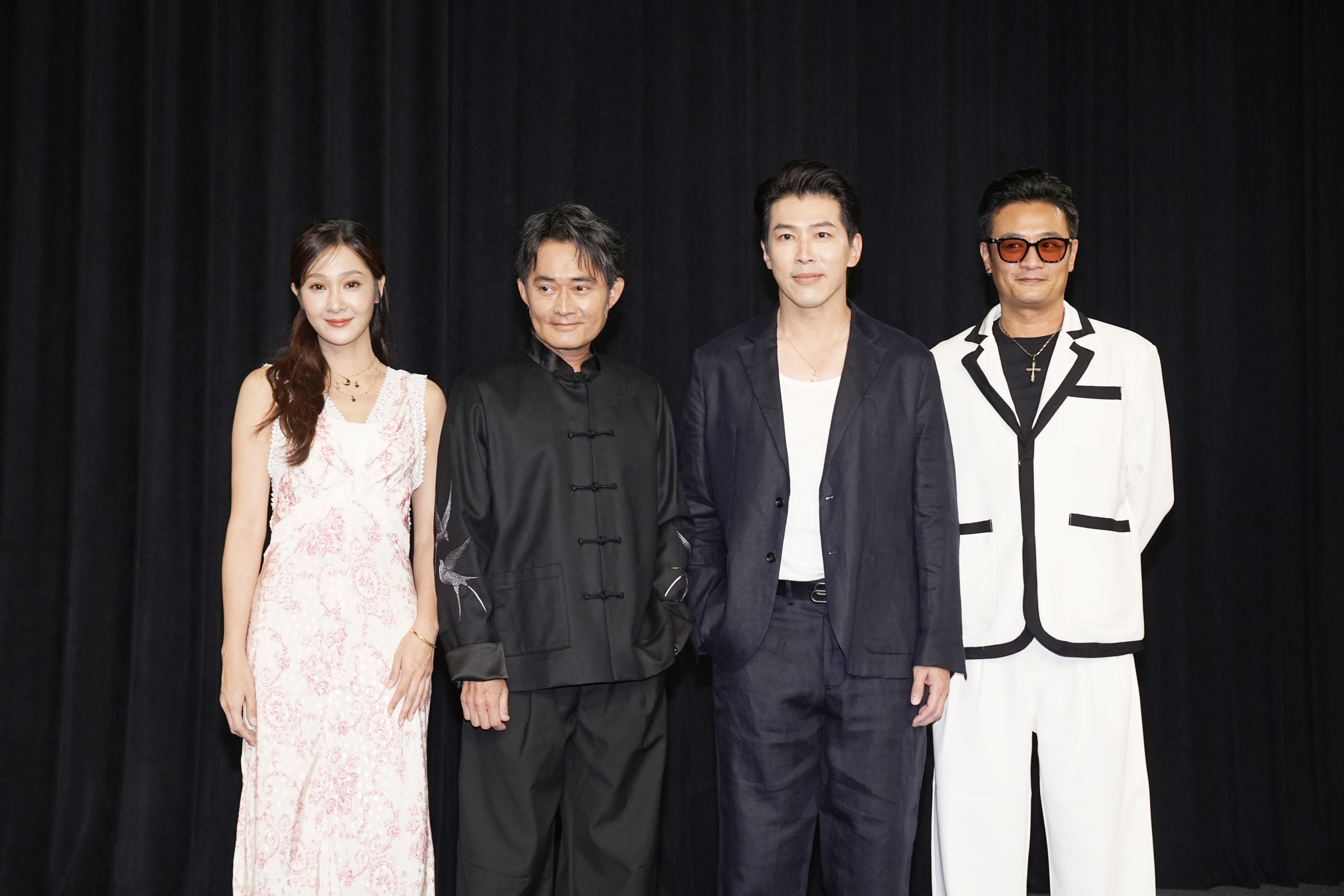 三立《百味人生》首映記者會上,邱子芯(左起)、江國賓、黃少祺、林佑星關係糾葛。