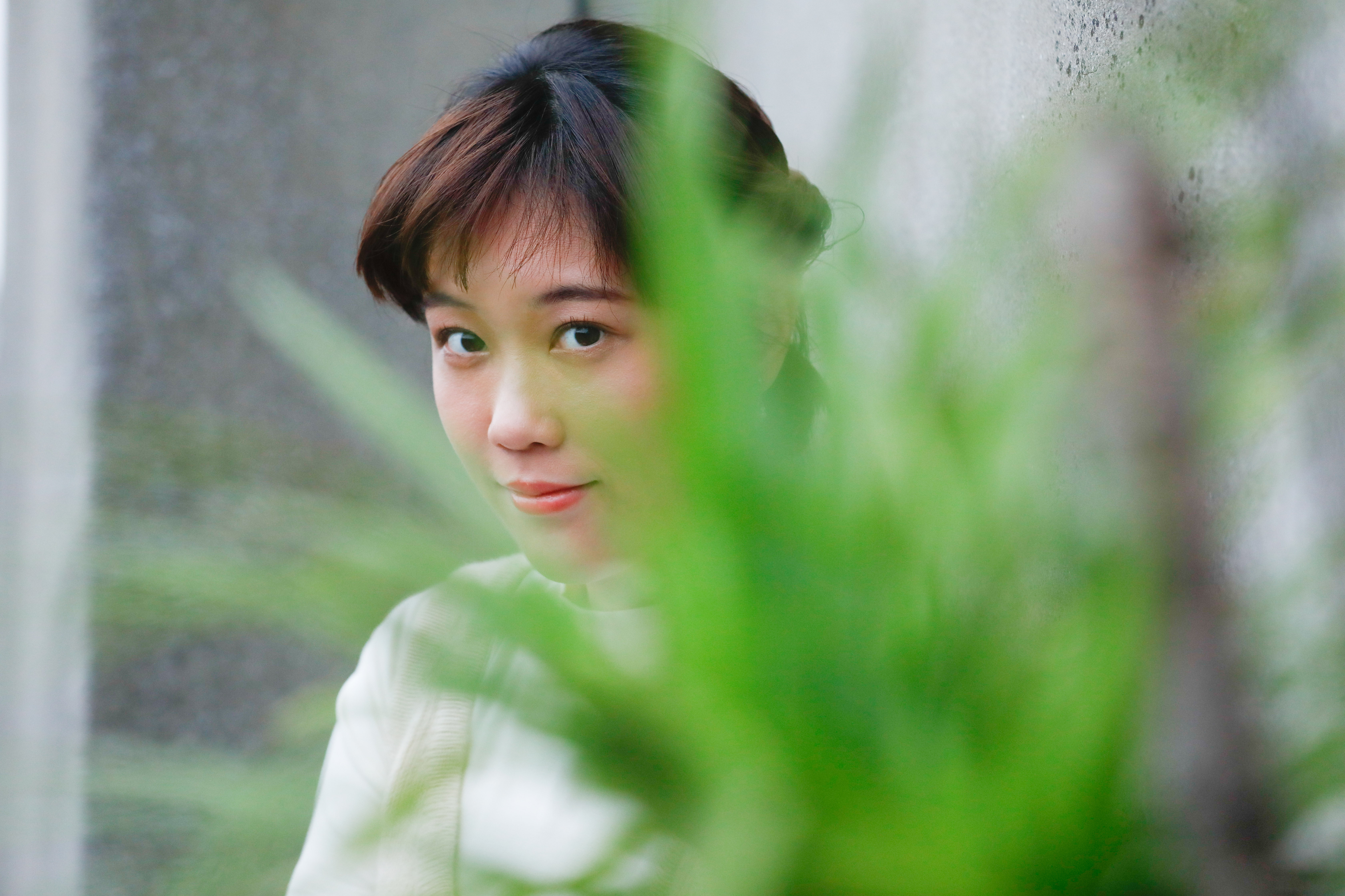 穀子擅長結合情欲與搞笑元素，《T子%%走》目前規劃推出3至5集。