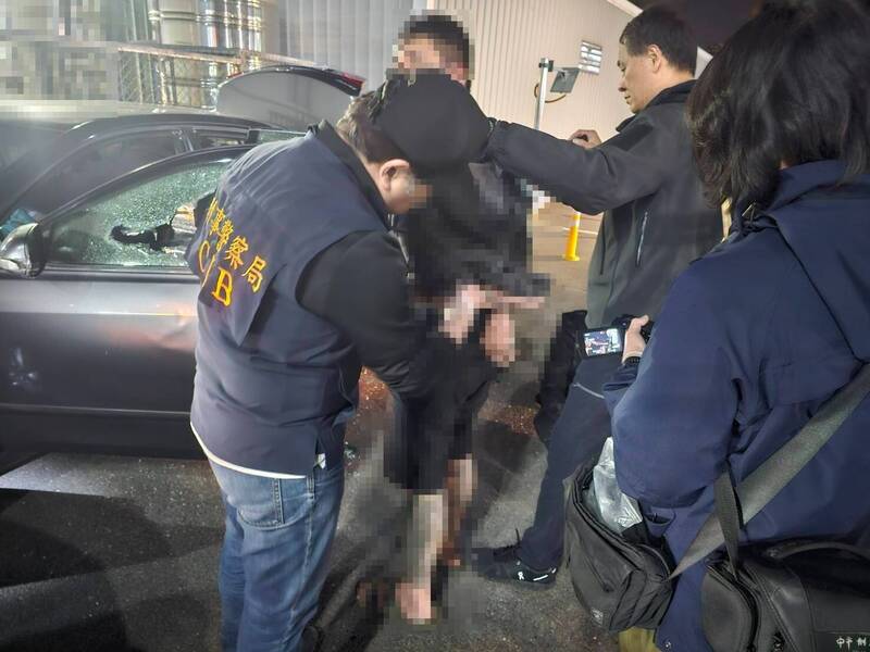 刑事局偵九大隊第一隊共破獲6起假網拍詐騙，逮捕7名嫌犯，初估共有105名受害者、損失金額超過新台幣200萬元。（翻攝畫面）