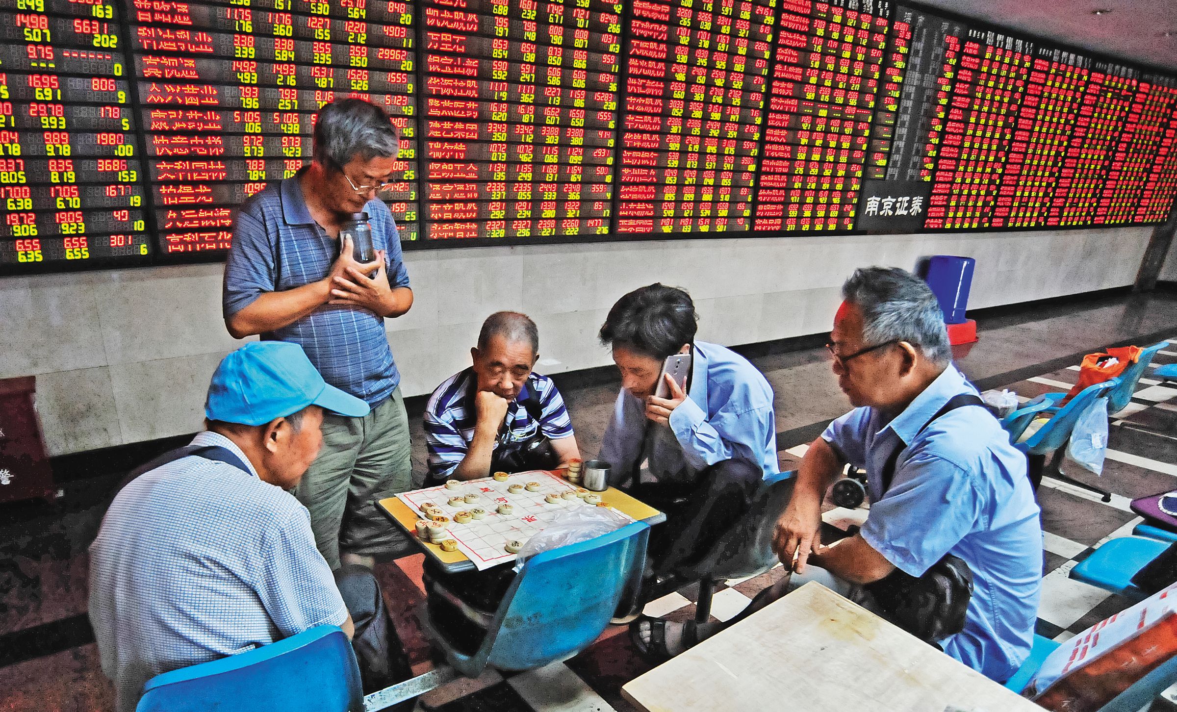 中國官方近期推出一連串刺激經濟政策,中國股市歡慶。(東方IC)