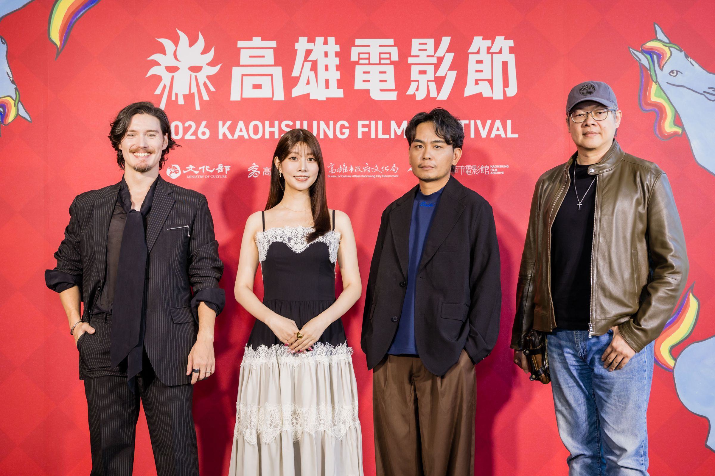 《一九四五》由楊大正、周厚安、阿部瑪利亞演出。作品以1945年二戰末期的日治高雄為背景,改編桌遊IP《高雄大空襲》。(高雄電影節提供)