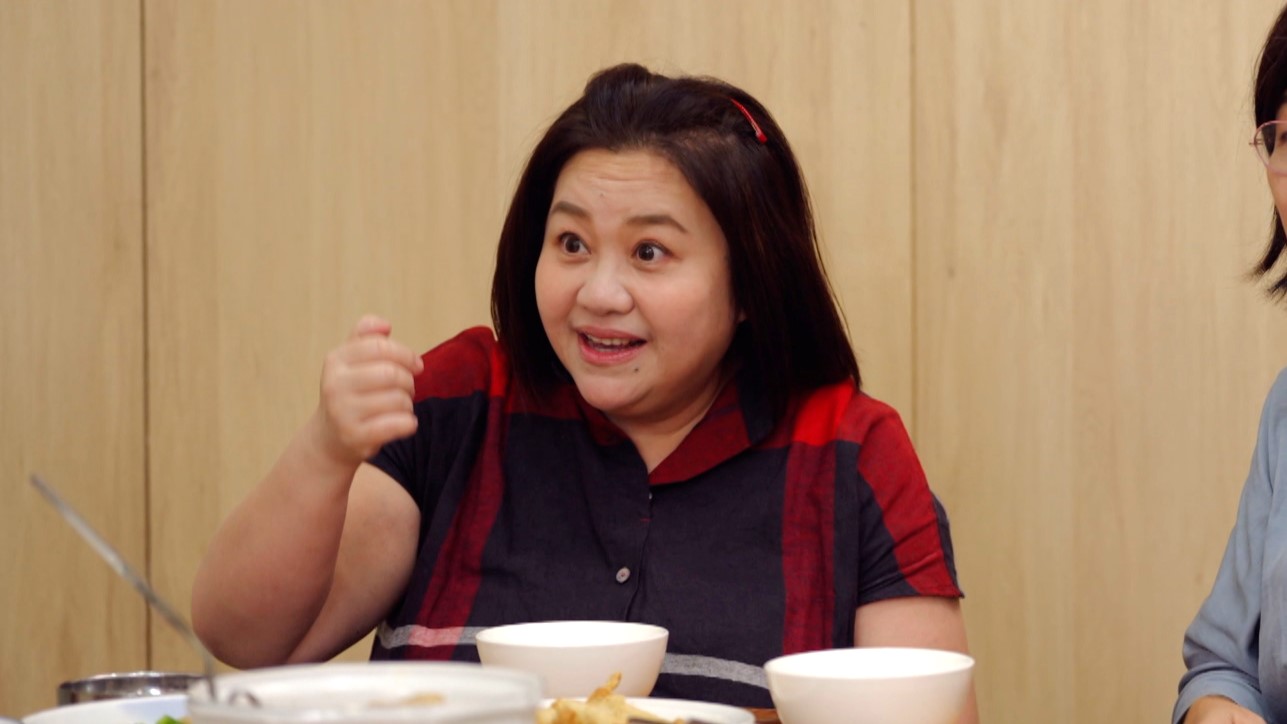 金鐘影后鍾欣凌擔任《誰來晚餐16》來賓，分享產後憂鬱症狀。（公視提供）