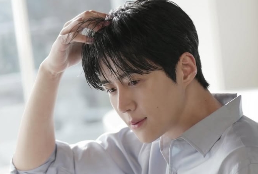 金宣虎承認逃稅。（翻攝自IG）