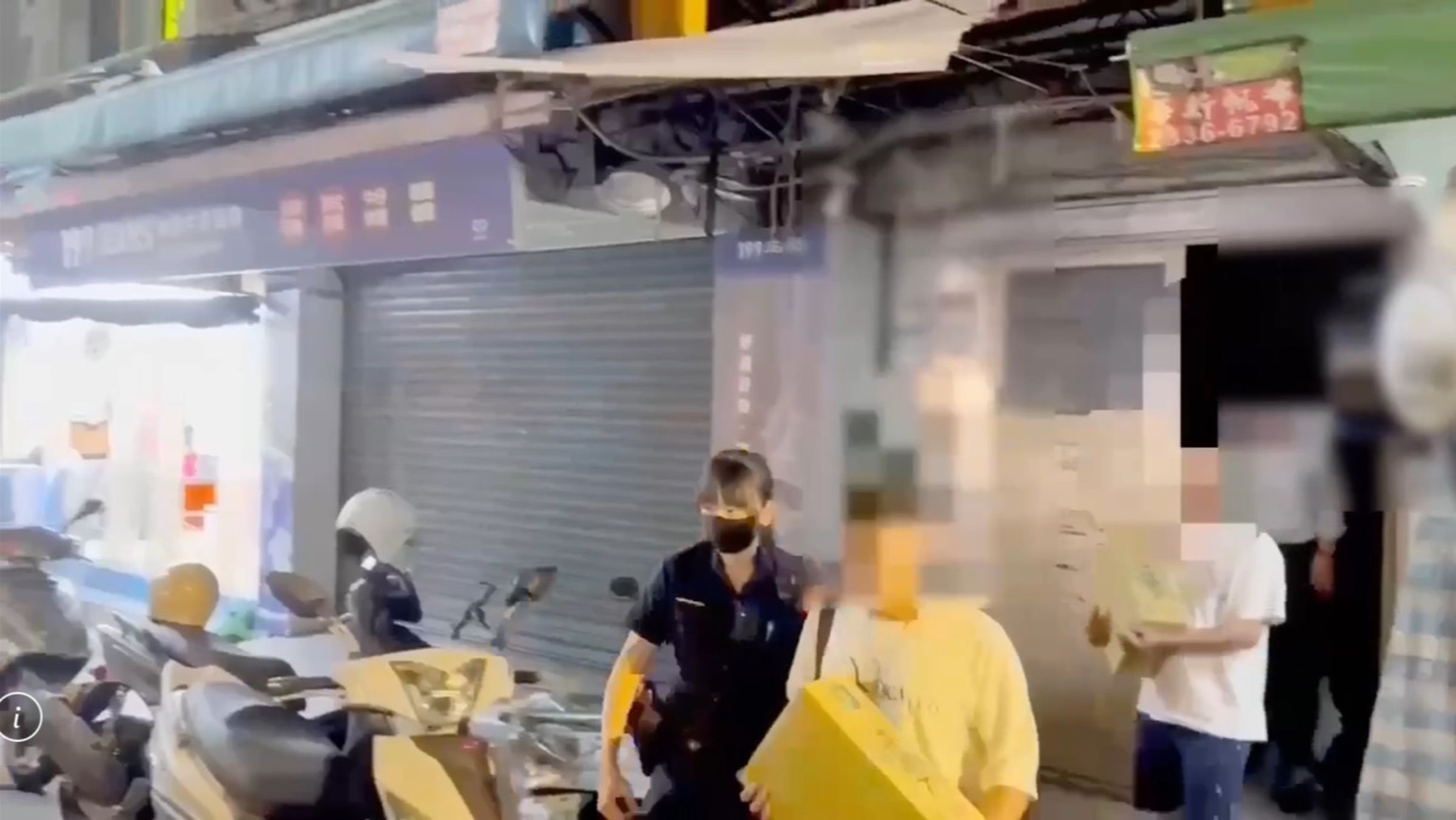警方將賭場工作人員及賭客帶回警局偵訊並依法送辦。翻攝畫面