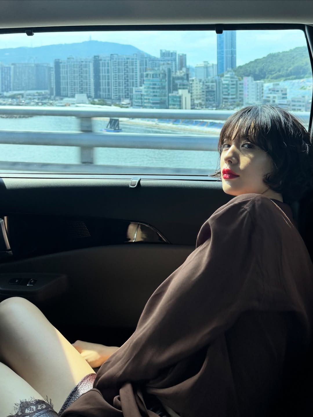 Nana在庭上悲痛表示，原本應該是最安全的避風港，如今卻成了恐懼的來源。（翻攝自jin_a_nana IG）