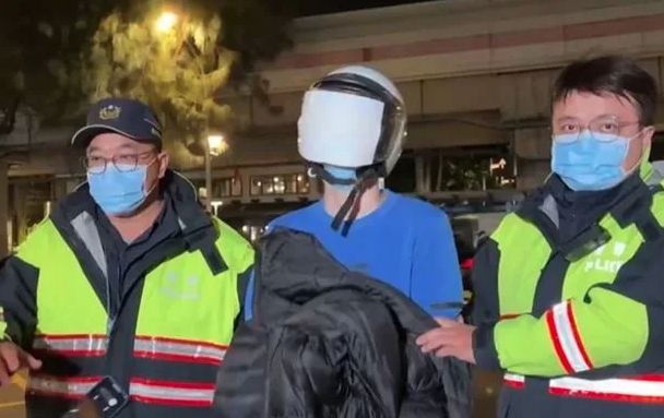 文大校園持刀釀血案於今日火速偵結，砍人的醒吾科大卓姓男學生被依殺人未遂罪正式起訴。（翻攝畫面）