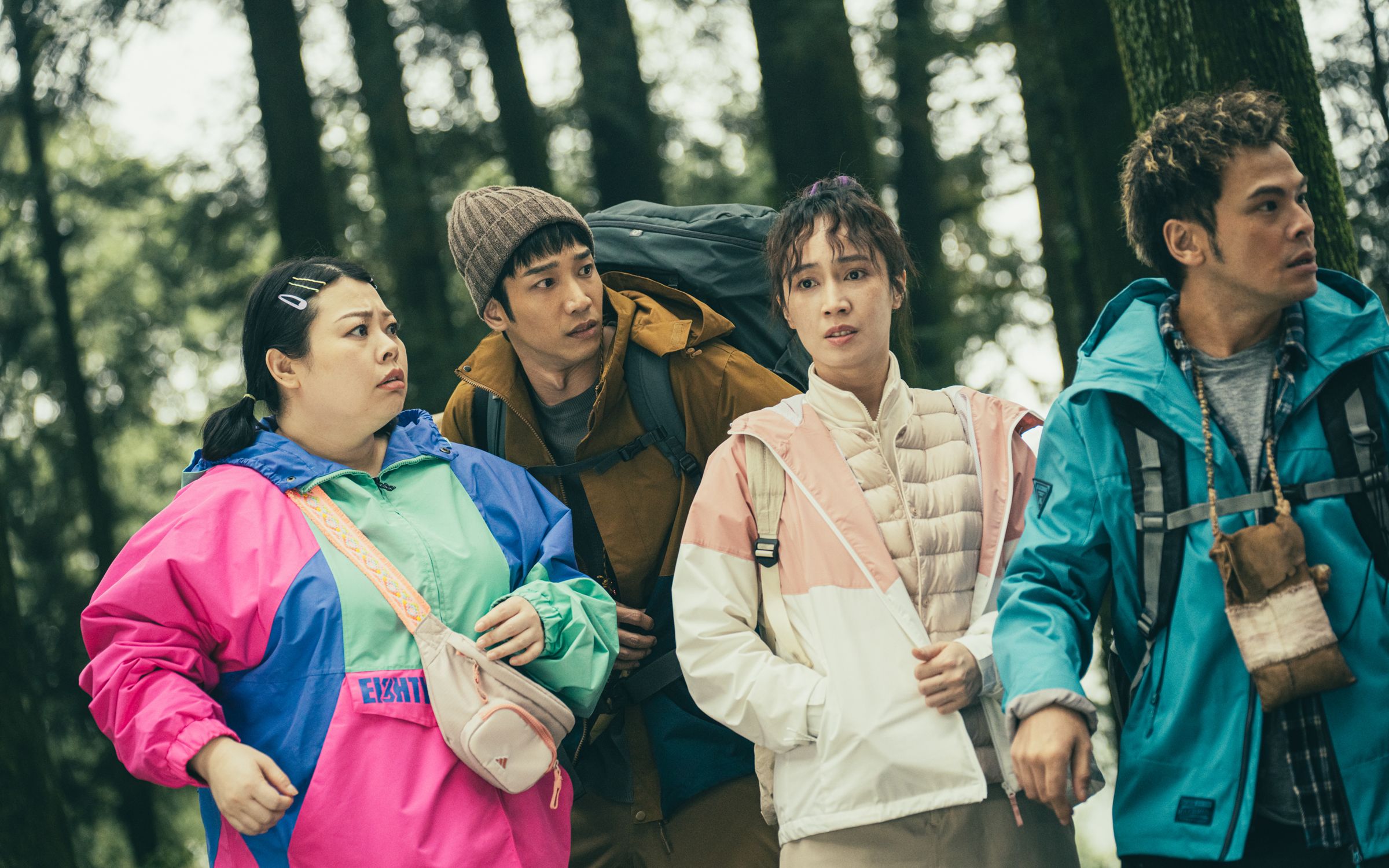 曾入選英國 BBC 2024 年「全球百大影響力女性」,被譽為「日本最知名的名人之一」,渡邊直美(左起)來台拍戲沒架子,跟劉以豪、小薰、蘇達都打成一片。(華映提供)