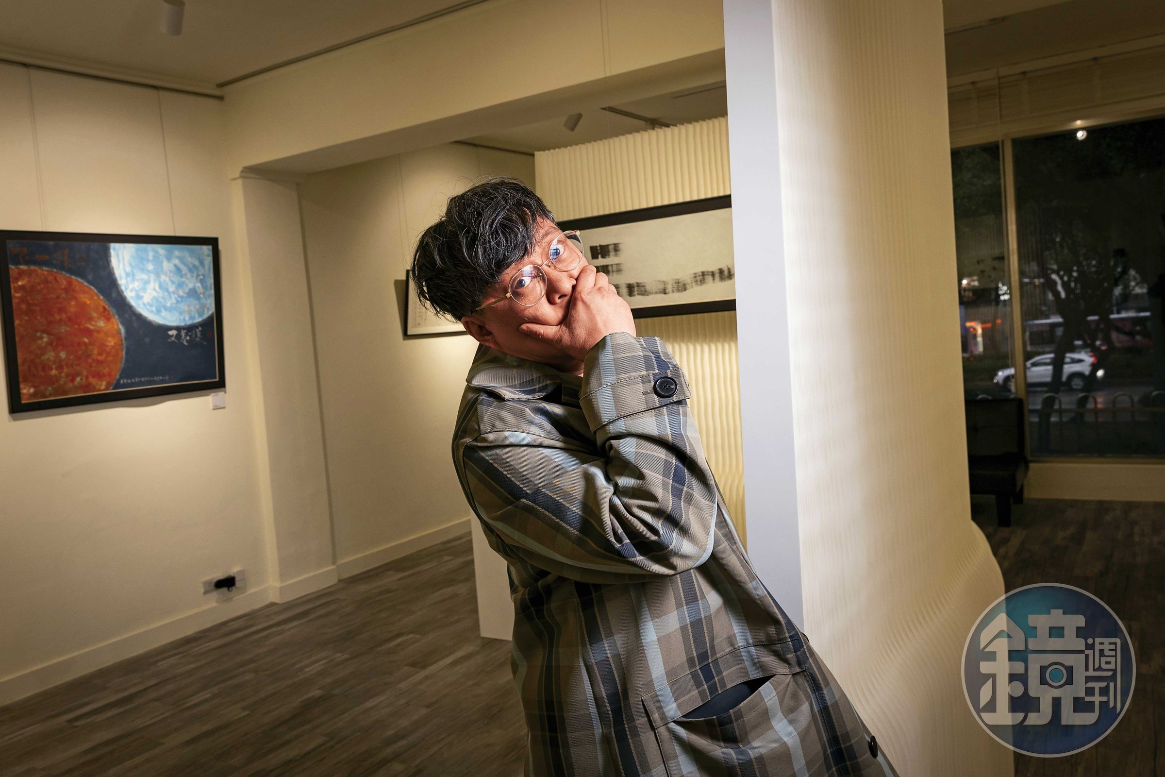 林夕3月1日到24日在台北亮光藝藏舉行書畫展。