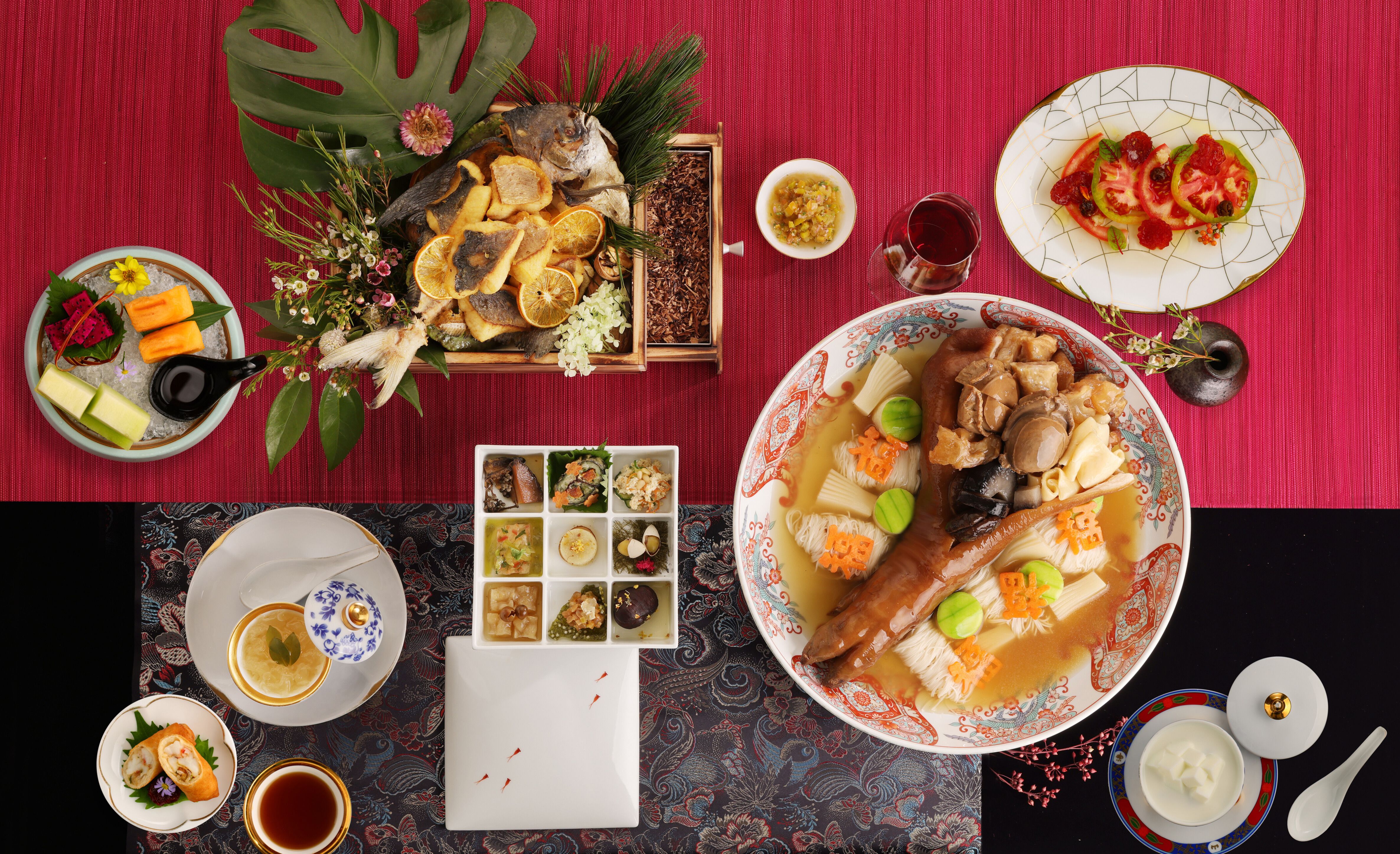 米其林雙星手工臺菜餐廳 「山海樓」歷時一年全新推出《摩登台北・百年饗宴》回到百年前台灣精緻料理的起源  探索風味交融的玩味旅程。