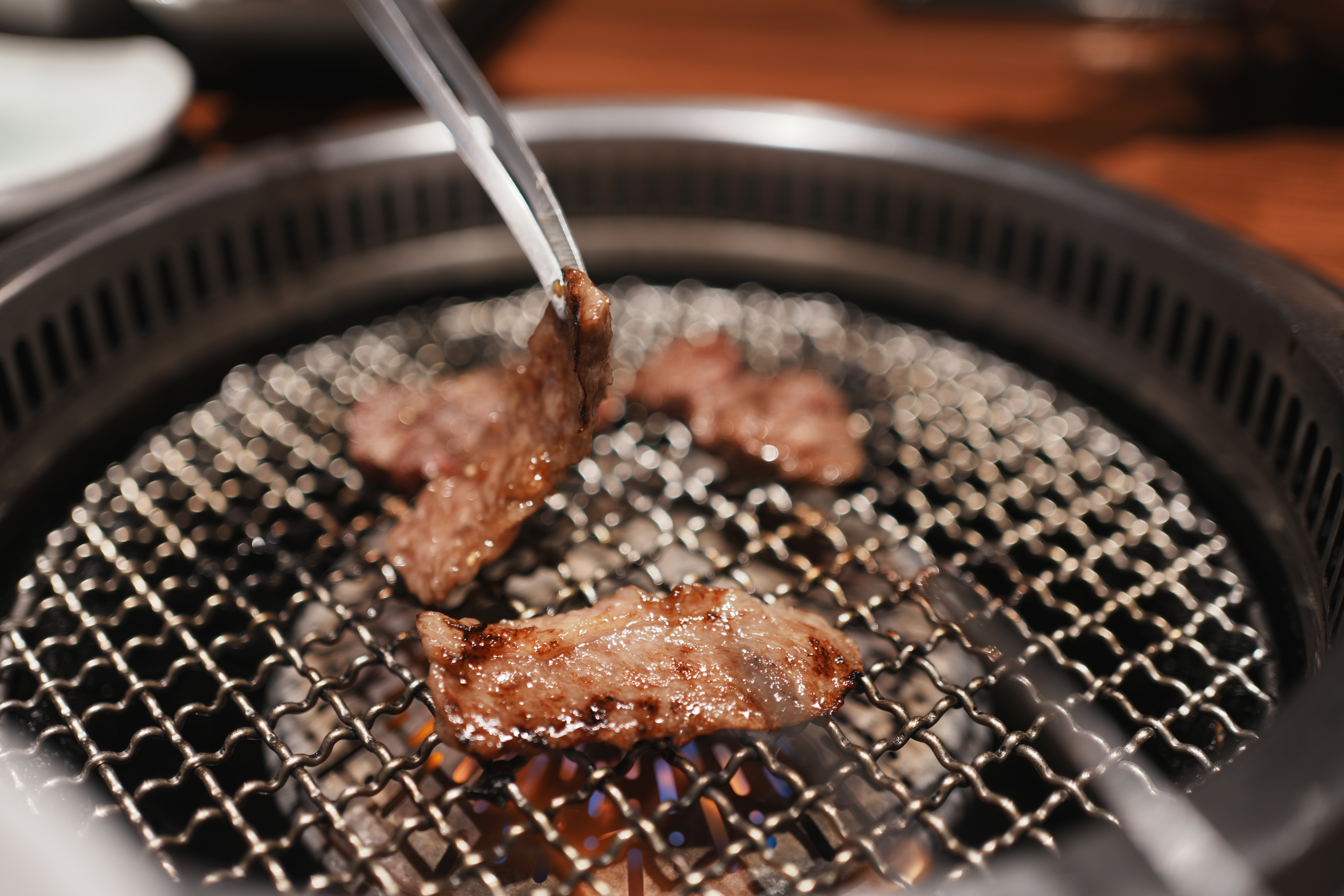 最近中國遊客減少赴日，竟然有日本燒肉店說快撐不下去了？真相曝光引發眾人爭相朝聖。（示意圖）